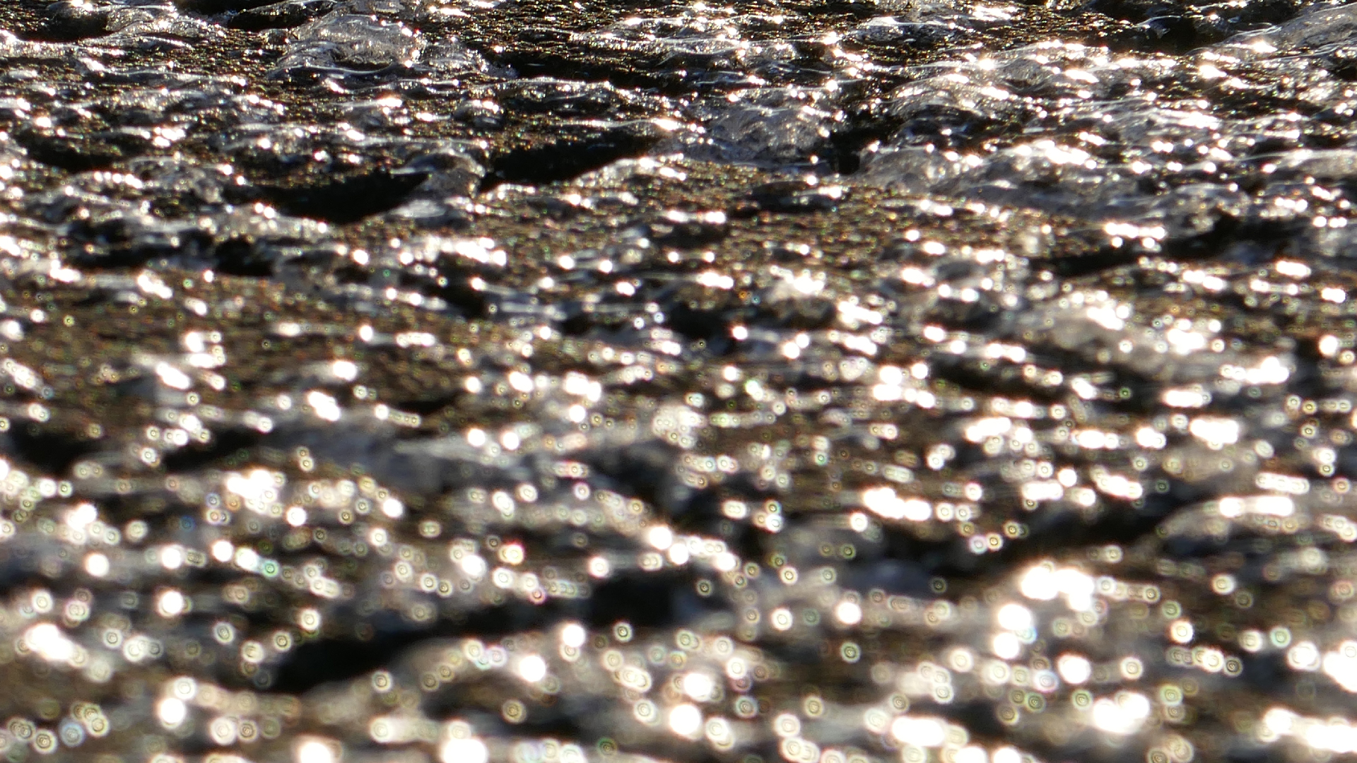 2022-01-21 Reflexe auf der Strasse (Foto)