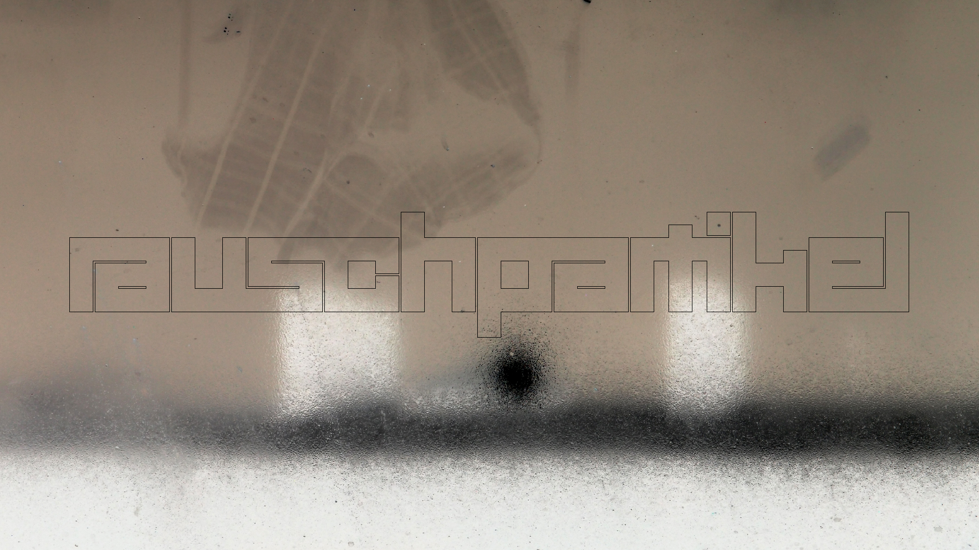 2022-09-18 Reflexe im Fenster und Wolken (Foto)