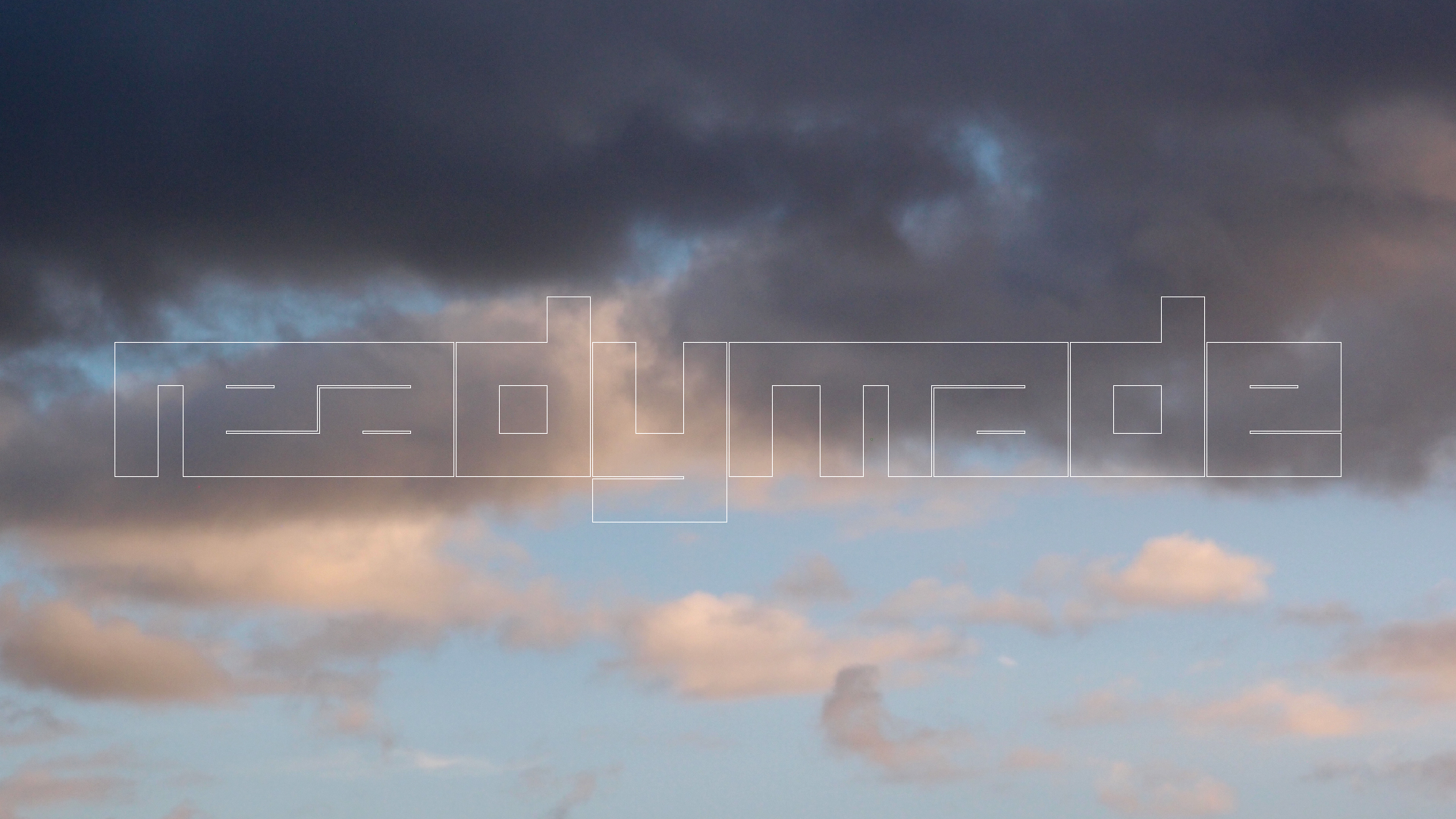 2022-09-18 Reflexe im Fenster und Wolken (Foto)