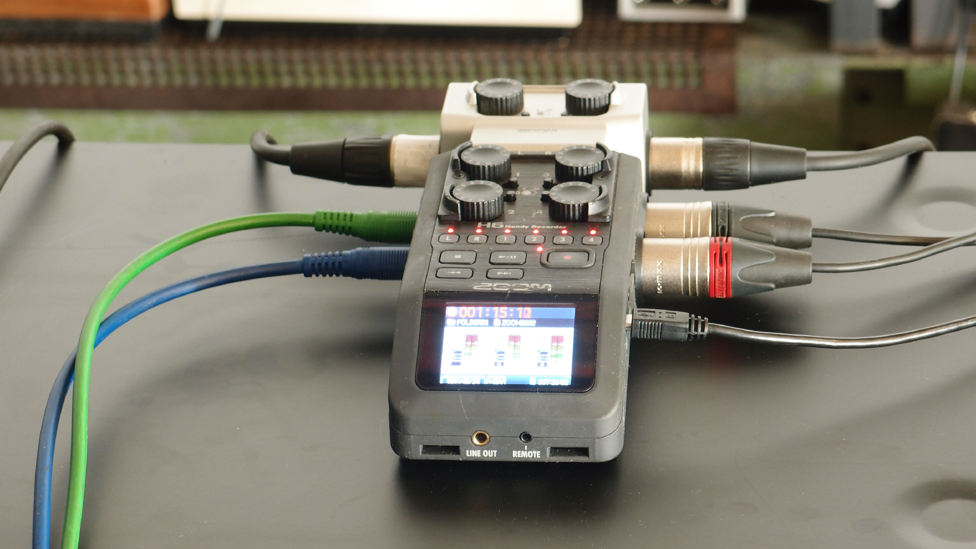 2021-10 Das Kleine Regen Rhythmus Orchester (Banjo Remix 2) (Audio, Foto, Typo Grafik)