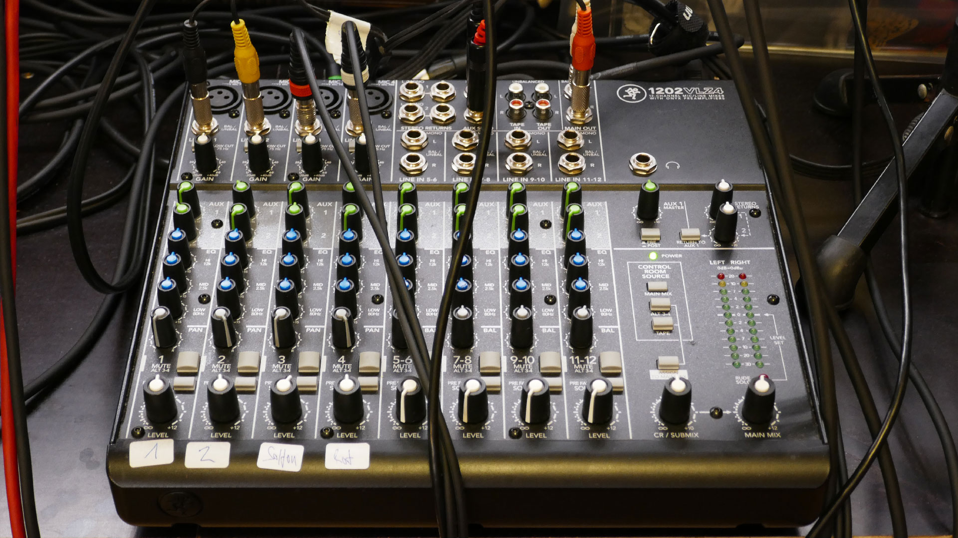 2025-06-06 Empty Numbers 1 - 4 (Tape Mix und Tape Echo Mix) (Tape 22)