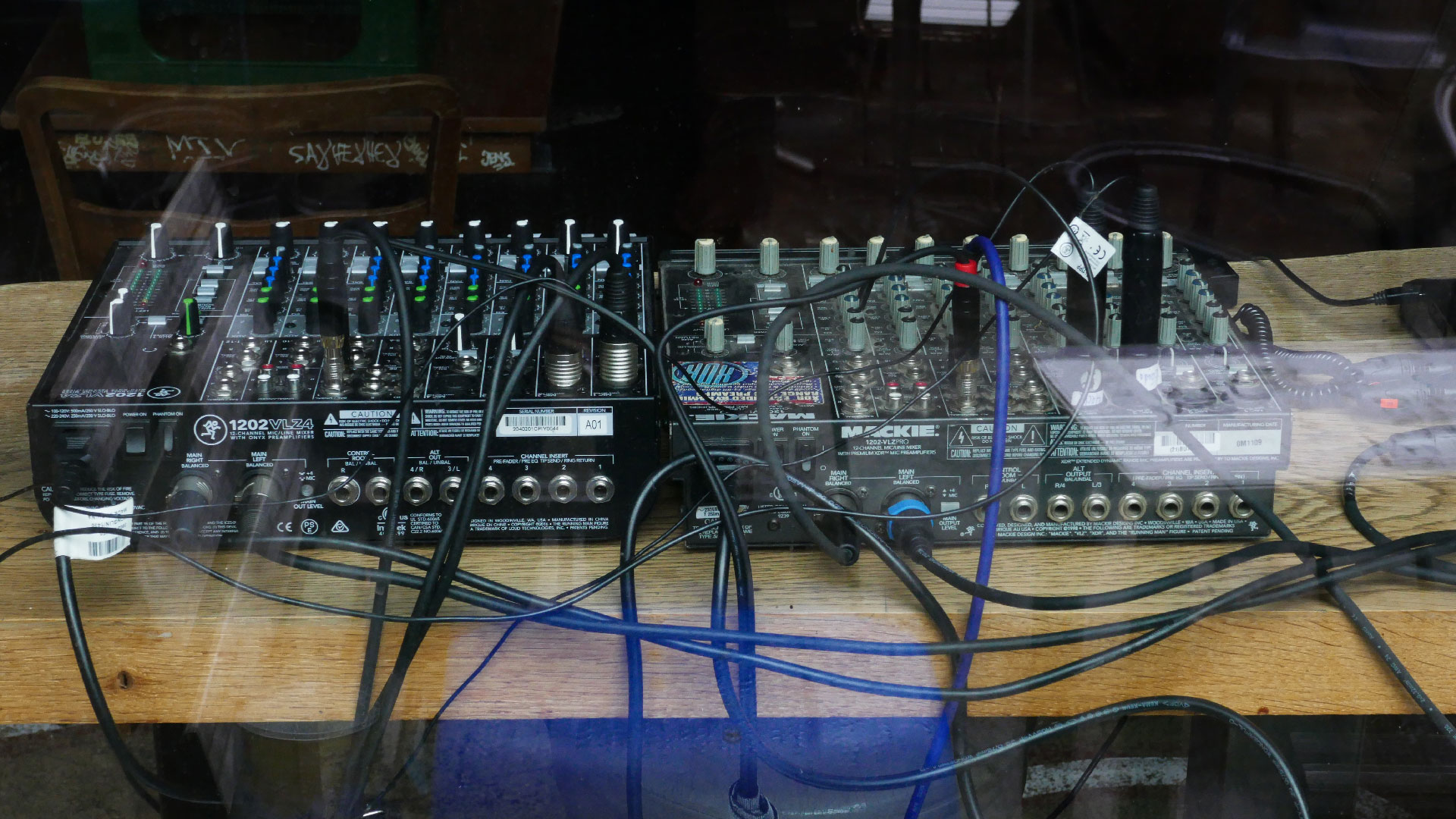 2025-07-13 Das kleine Regen Rhythmus Orchester (Vocoder Mix live)