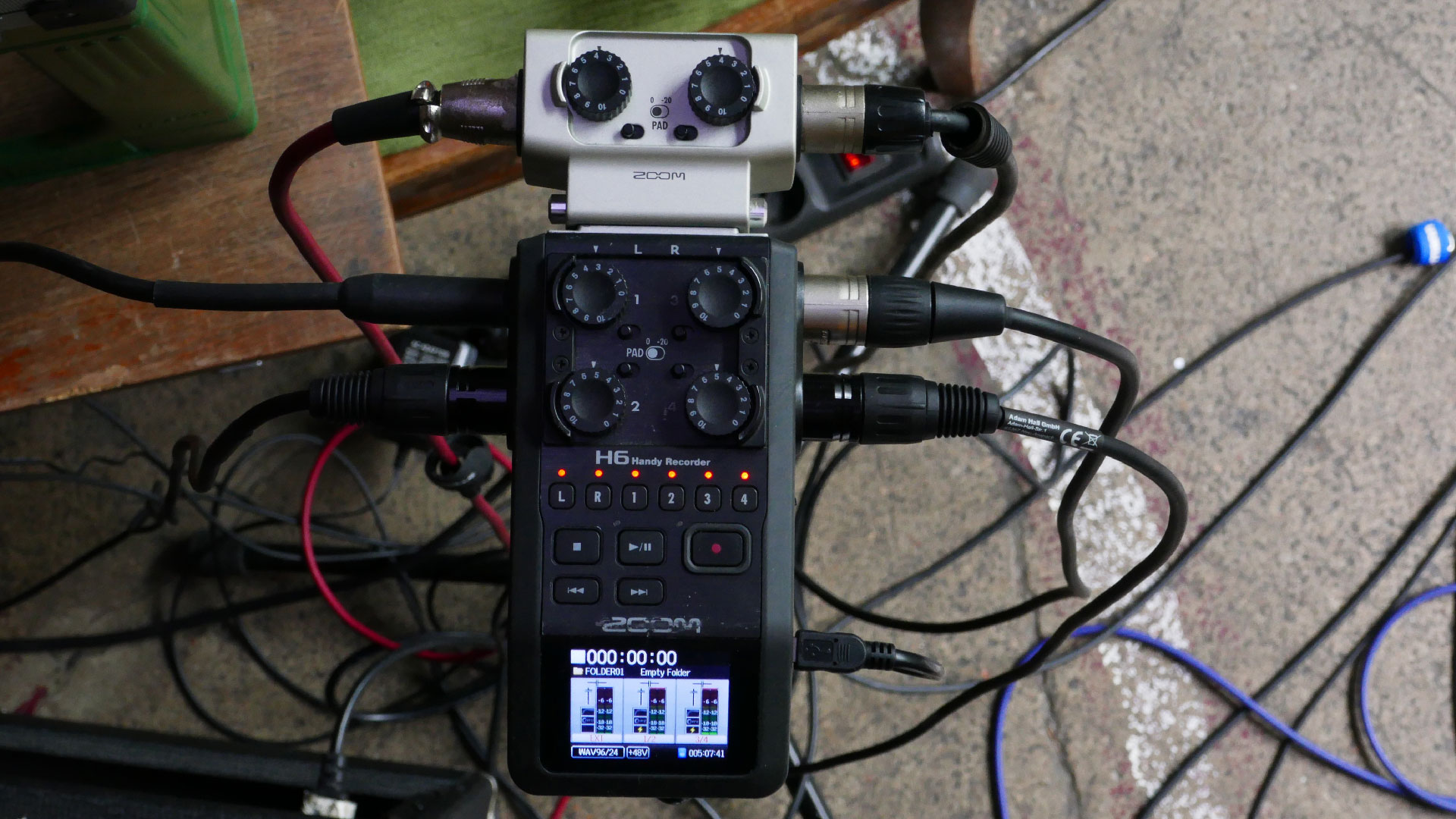 2025-07-13 Das kleine Regen Rhythmus Orchester (Vocoder Mix live)