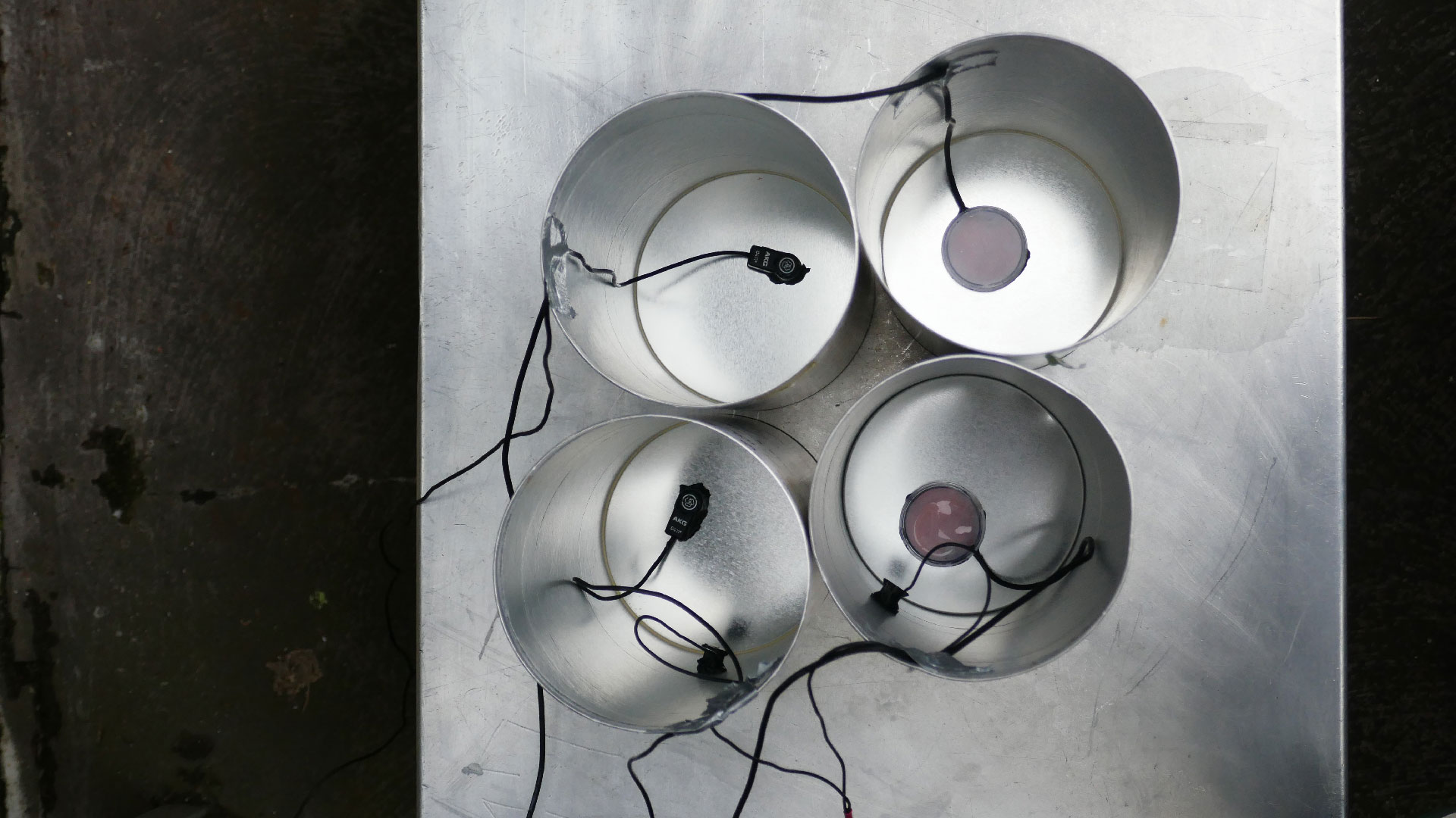 2025-07-16 Das kleine Regen Rhythmus Orchester (Vocoder Mix live, neues Set-Up)