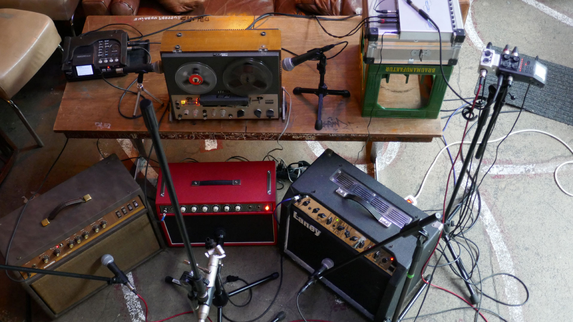 2025-07-21 Das kleine Regen Rhythmus Orchester Kupferblech (Vocoder Mix live, Set-Up)