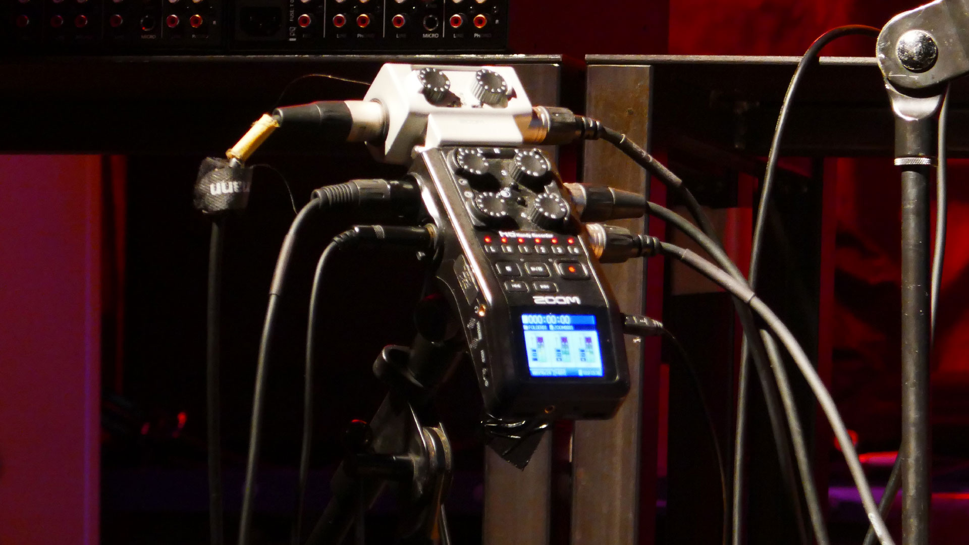 2025-12-22 SND 4 Vinyl hl Quad Motor Driver Tape Echo Vocoder Mix (abspielen Tape 30)