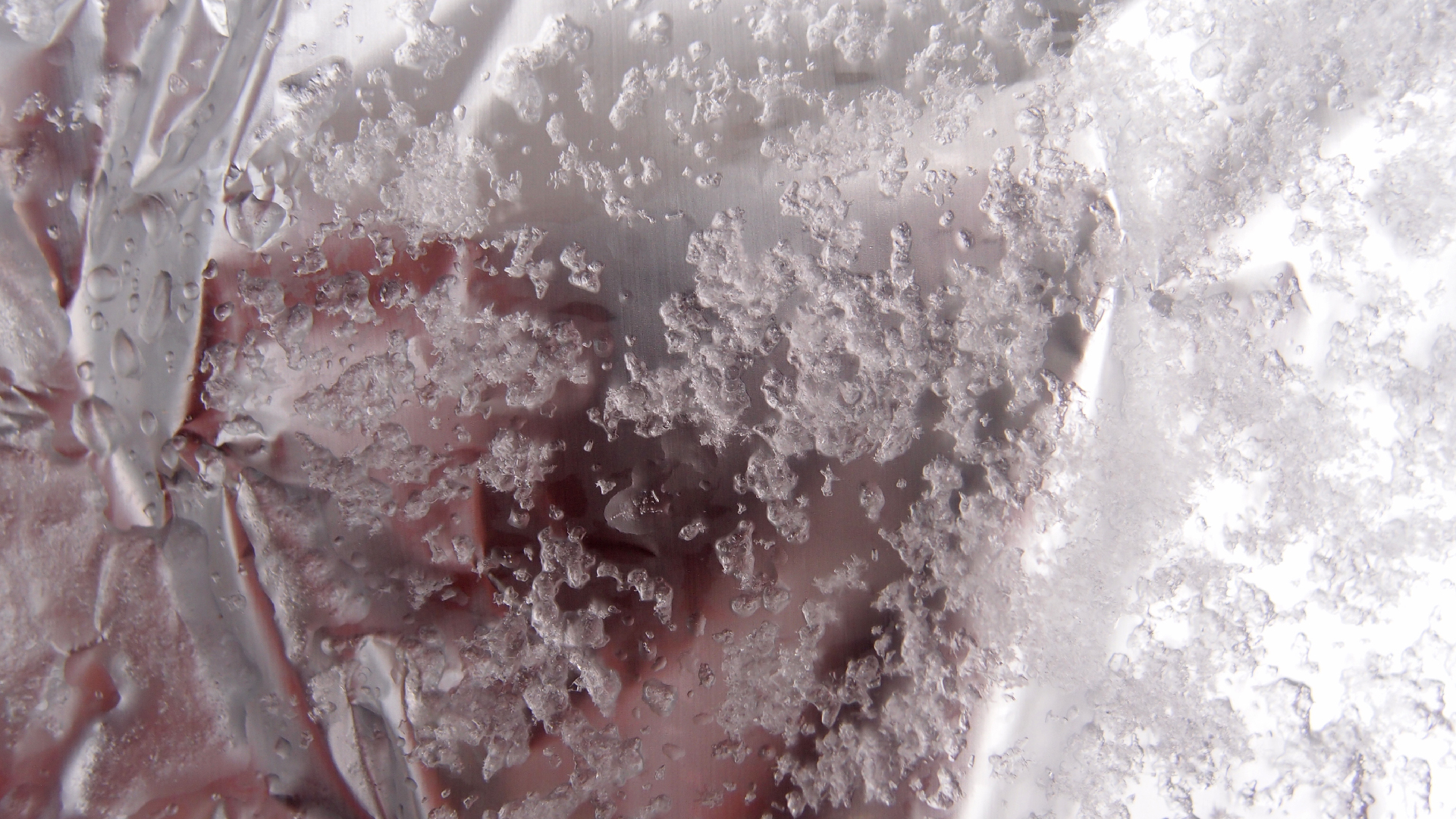 2021-12-09 & 10 Das Kleine Regen Rhythmus Orchester (Schnee auf Alufolie) (Audio, Foto, Typo Grafik)