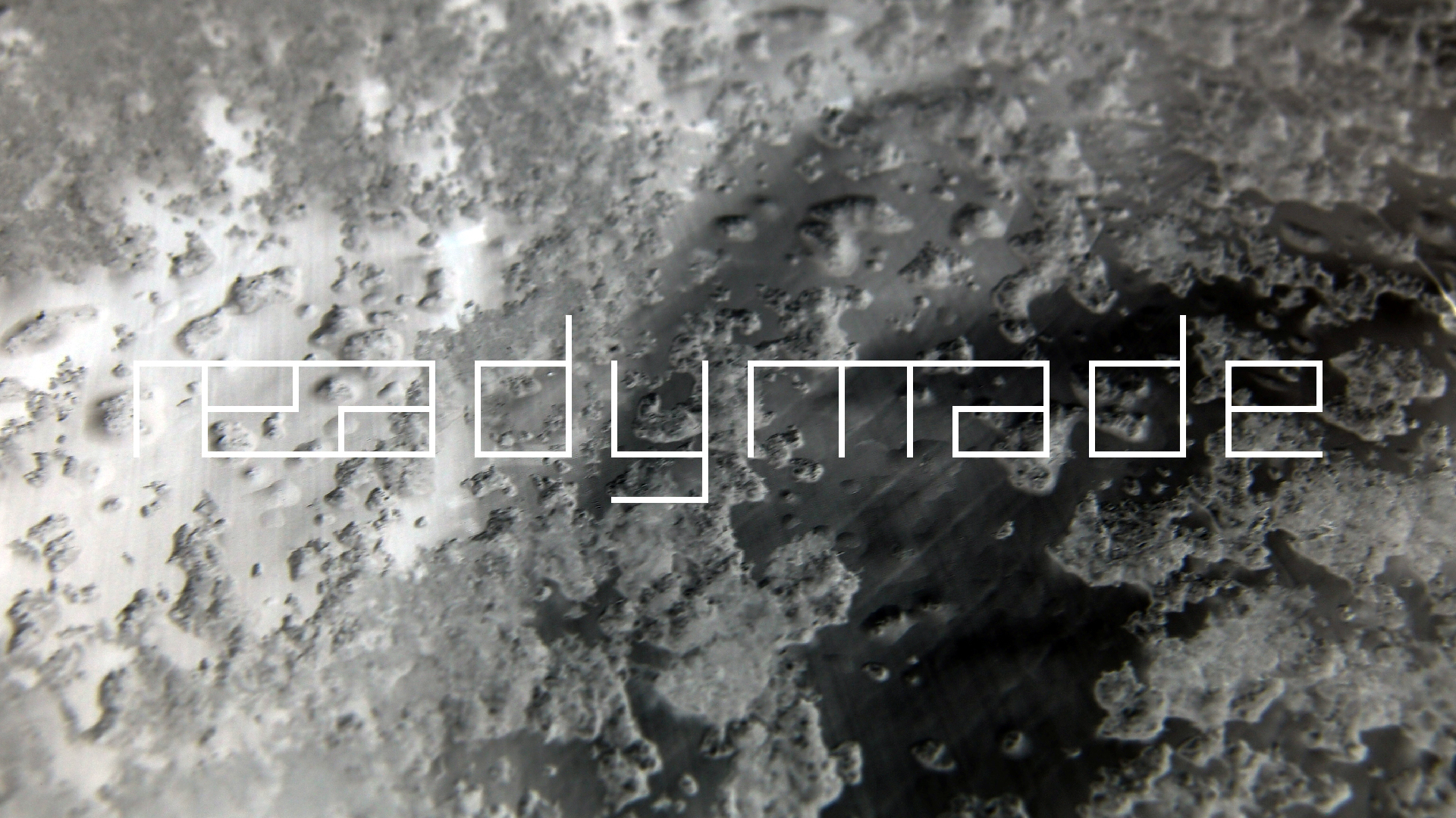 2021-12-09 & 10 Das Kleine Regen Rhythmus Orchester (Schnee auf Alufolie) (Audio, Foto, Typo Grafik)