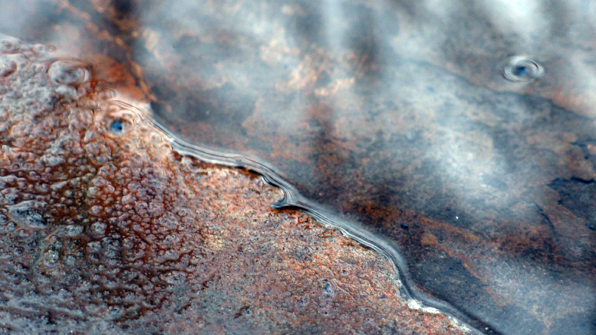 2021-12-09 & 10 Das Kleine Regen Rhythmus Orchester (Schnee auf Alufolie) (Audio, Foto, Typo Grafik)