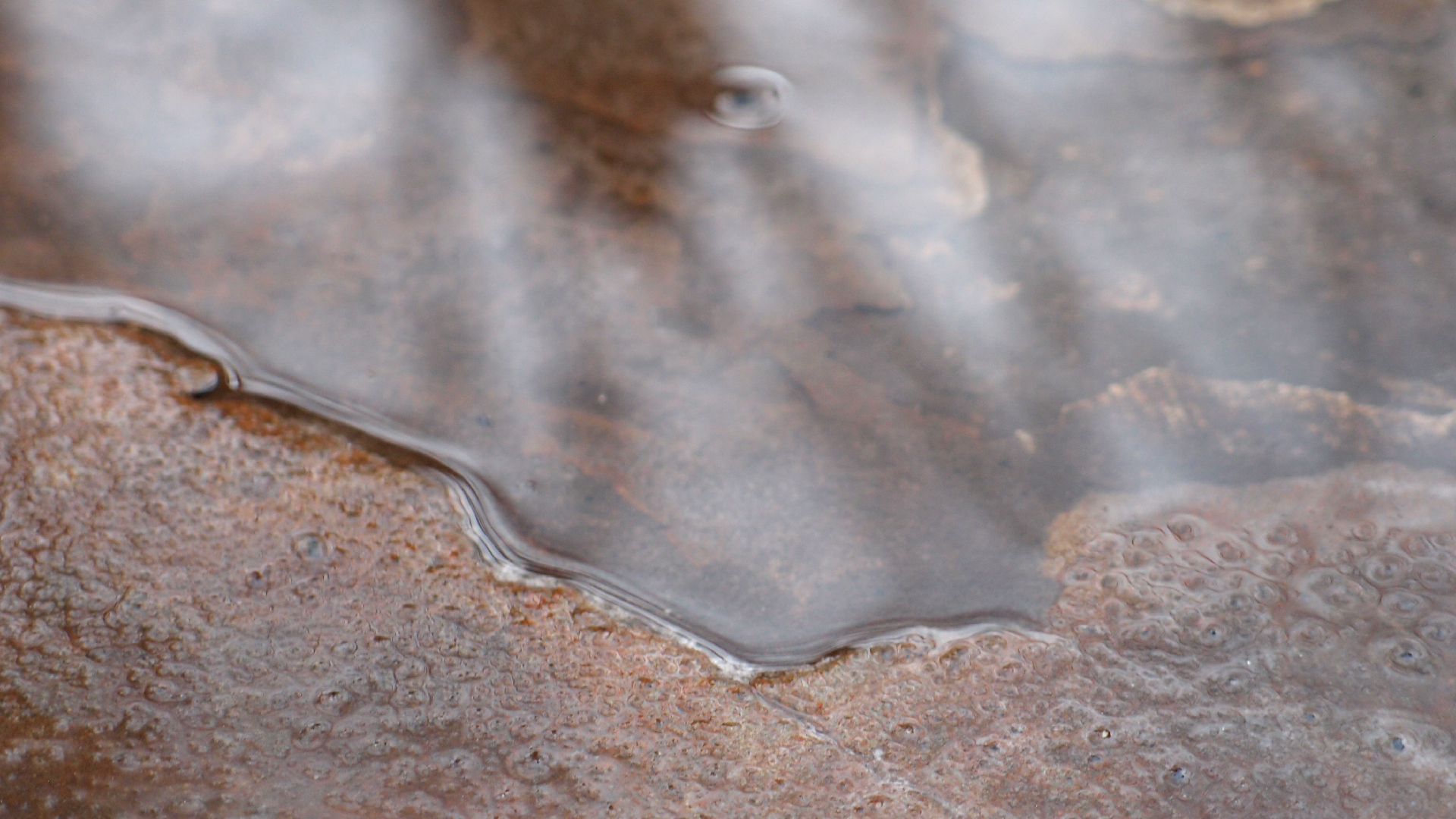 2021-12-09 & 10 Das Kleine Regen Rhythmus Orchester (Schnee auf Alufolie) (Audio, Foto, Typo Grafik)