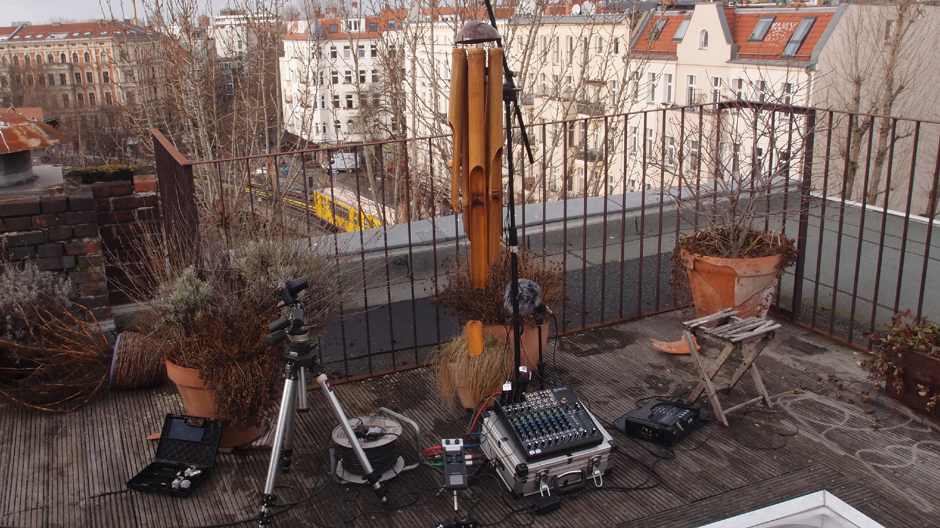 2022-01-28 Das Kleine Regen Rhythmus Orchester (Special Guest: Woodwinds III) (aufm Dach) (Audio, Video)