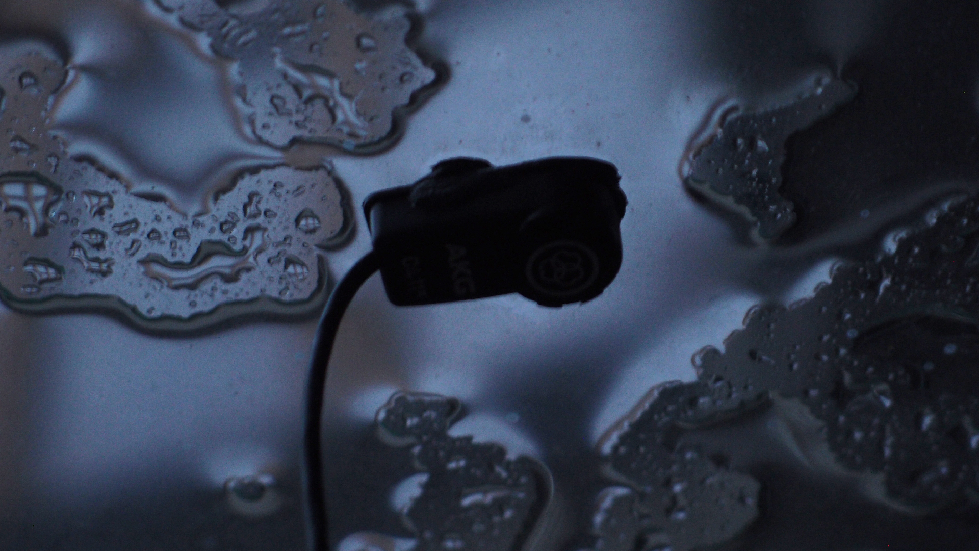 2022-02-01 Das Kleine Regen Rhythmus Orchester (Fensterglas) (Audio, Video)