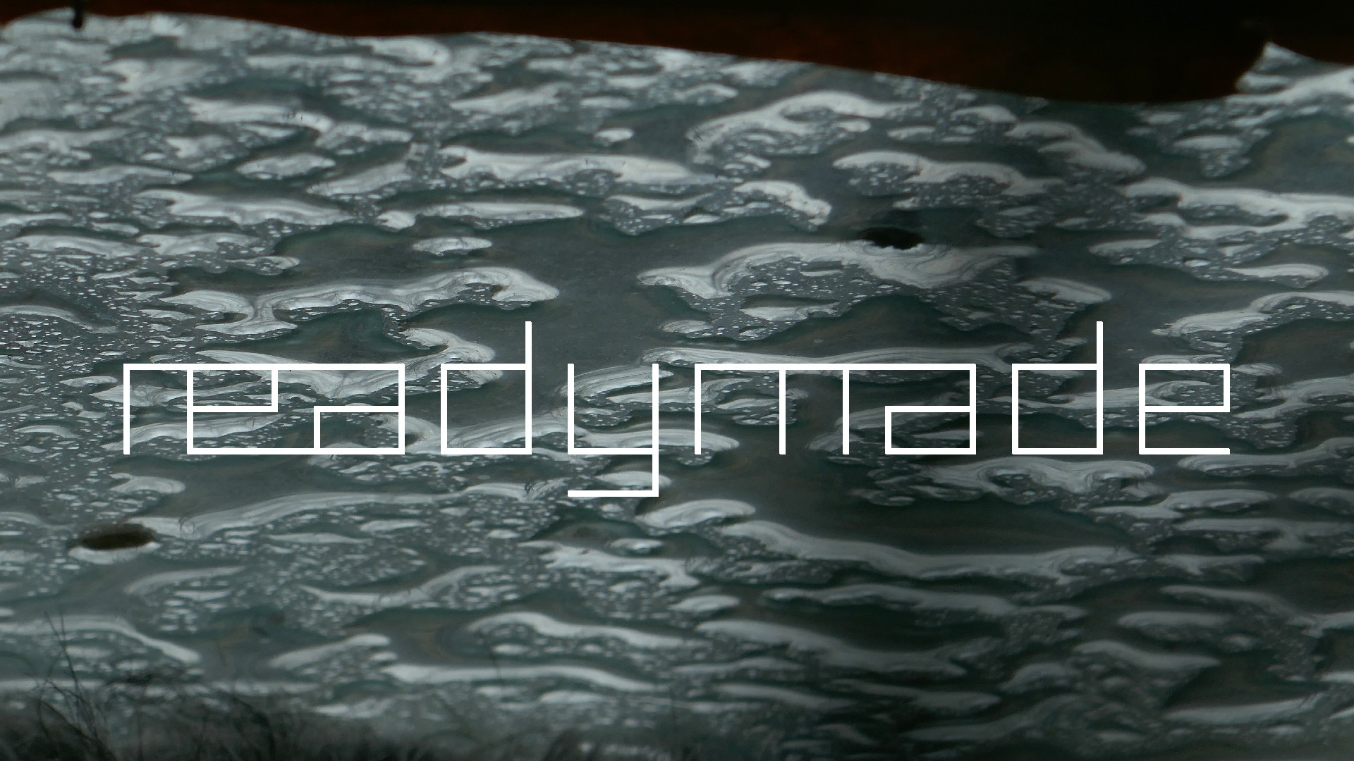 2022-02-08 Das Kleine Regen Rhythmus Orchester (Fensterglas einfach, im Bilderrahmen, II) (Audio, Video)