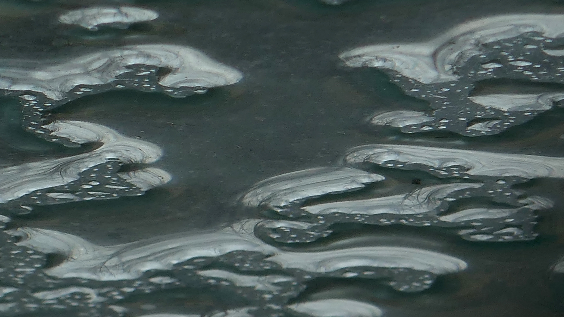 2022-02-08 Das Kleine Regen Rhythmus Orchester (Fensterglas einfach, im Bilderrahmen, II) (Audio, Video)