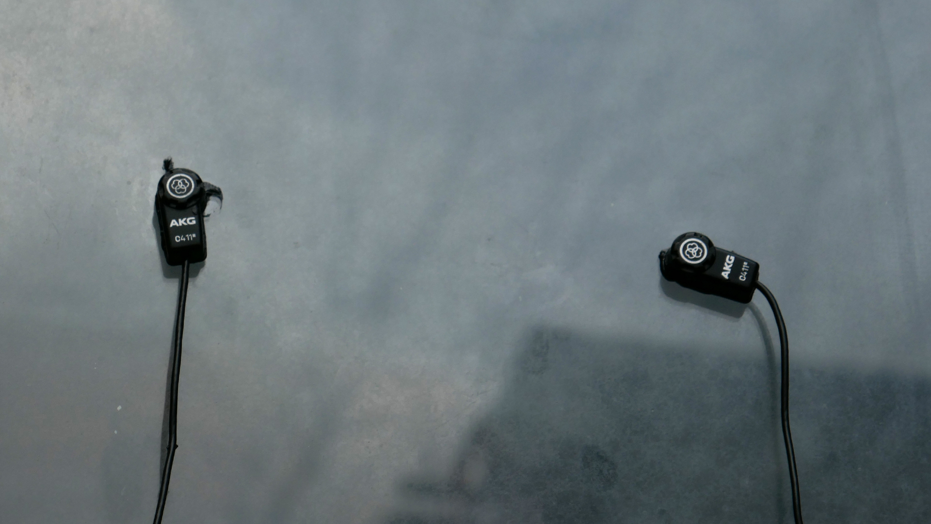 2022-02-08 Das Kleine Regen Rhythmus Orchester (Fensterglas einfach, im Bilderrahmen, II) (Audio, Video)