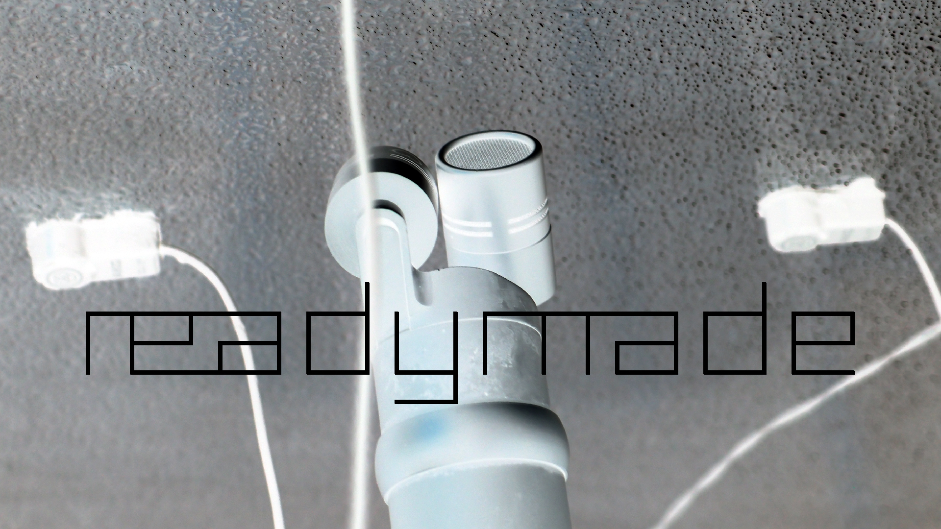 2022-02-08 Das Kleine Regen Rhythmus Orchester (Fensterglas einfach, im Bilderrahmen, II) (Audio, Video)