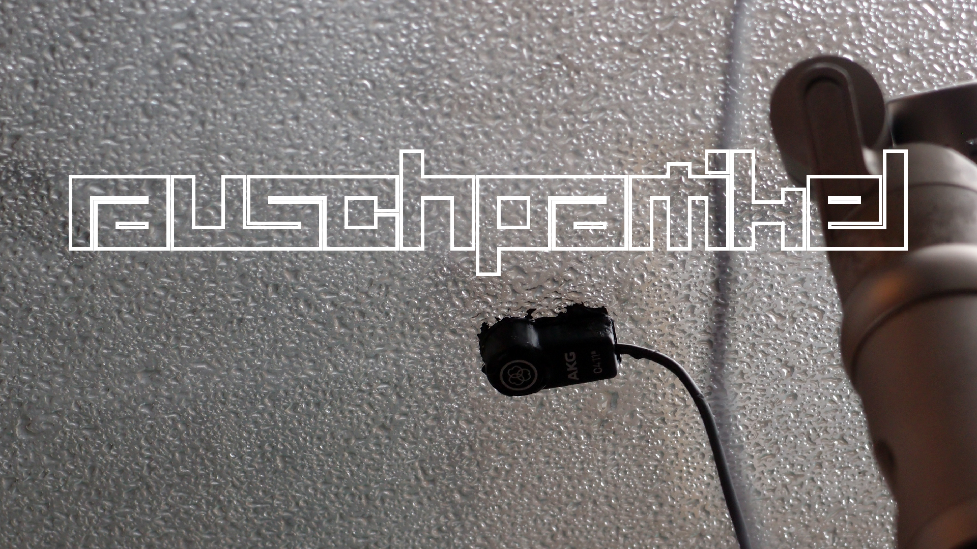 2022-02-08 Das Kleine Regen Rhythmus Orchester (Fensterglas einfach, im Bilderrahmen, II) (Audio, Video)