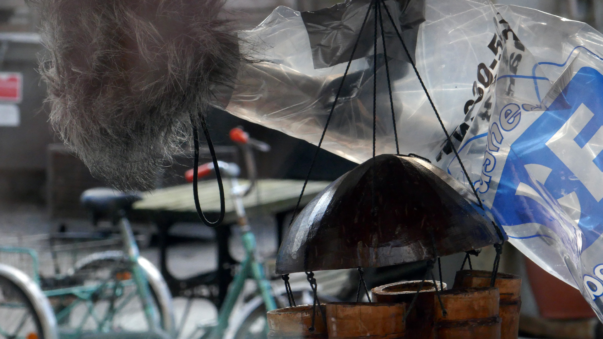 2022-02-17 Das Kleine Regen Rhythmus Orchester - Regen und Wind (Audio, Video)