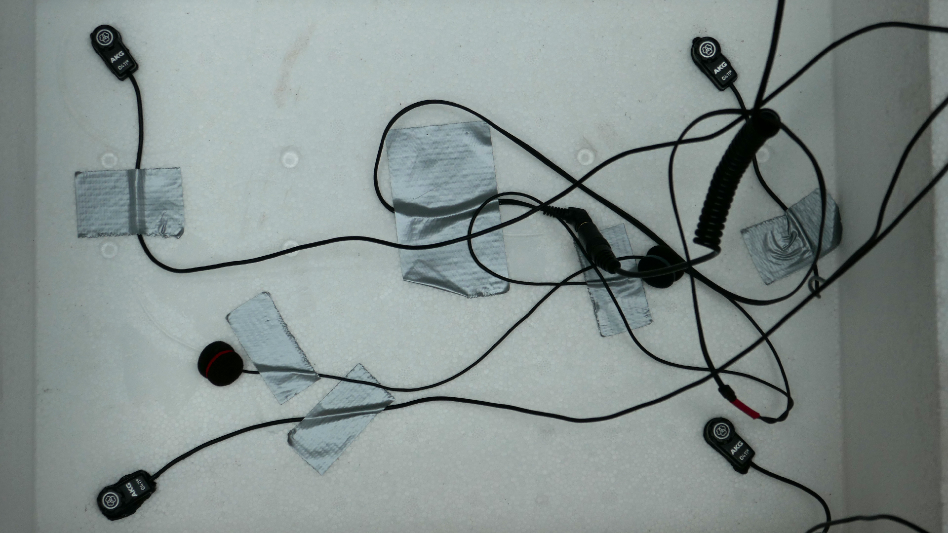 2022-02-18 Das Kleine Regen Rhythmus Orchester (Styroporbox) (Audio, Video)