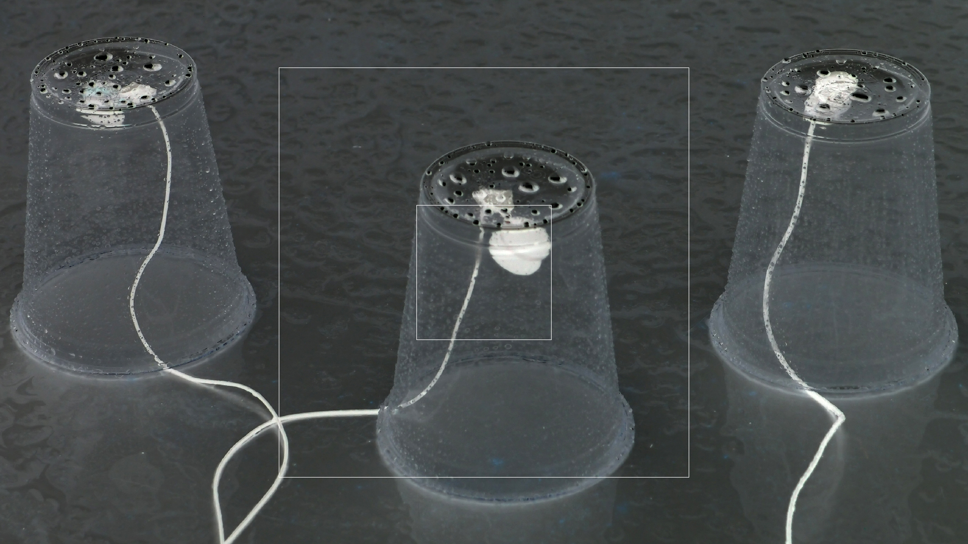 2022-05-17 Das Kleine Regen Rhythmus Orchester (Plastebecher aufm Tisch) (Audio, Video)