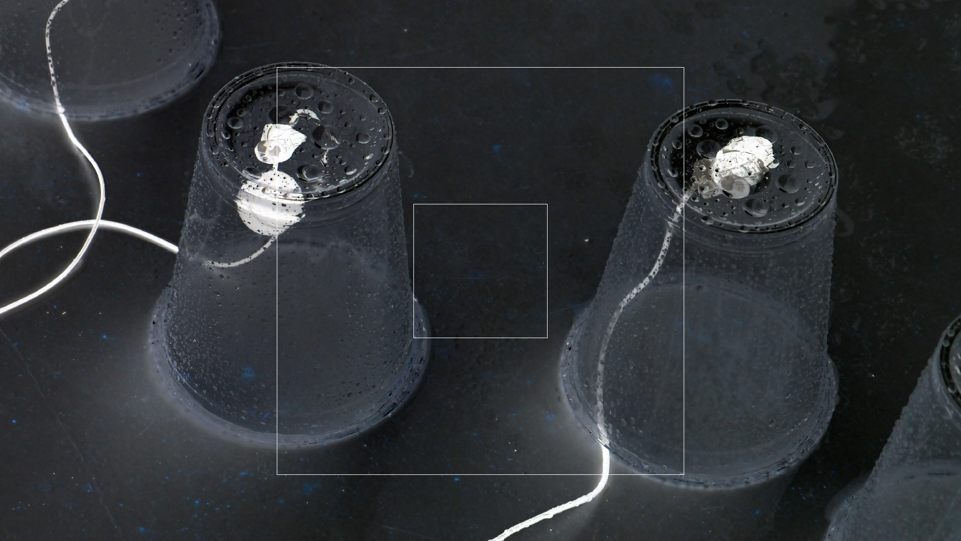 2022-05-17 Das Kleine Regen Rhythmus Orchester (Plastebecher aufm Tisch) (Audio, Video)