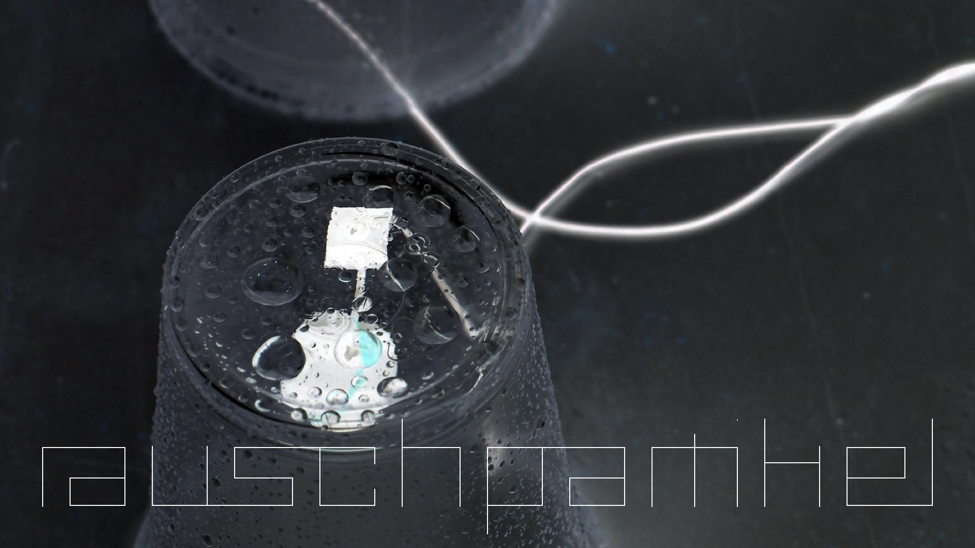 2022-05-17 Das Kleine Regen Rhythmus Orchester (Plastebecher aufm Tisch) (Audio, Video)