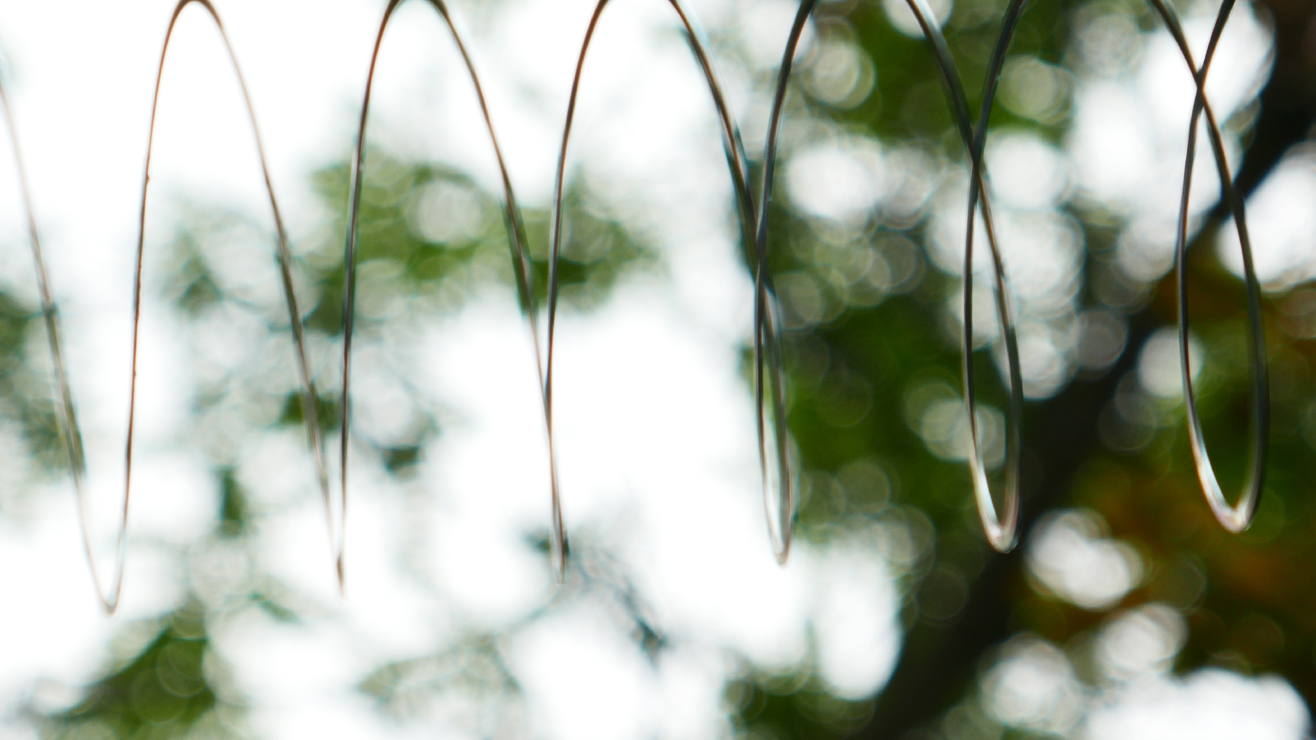 2022-08-27 Das Kleine Regen Rhythmus Orchester (Alublech, Federhall Errorcut) (Audio, Foto)