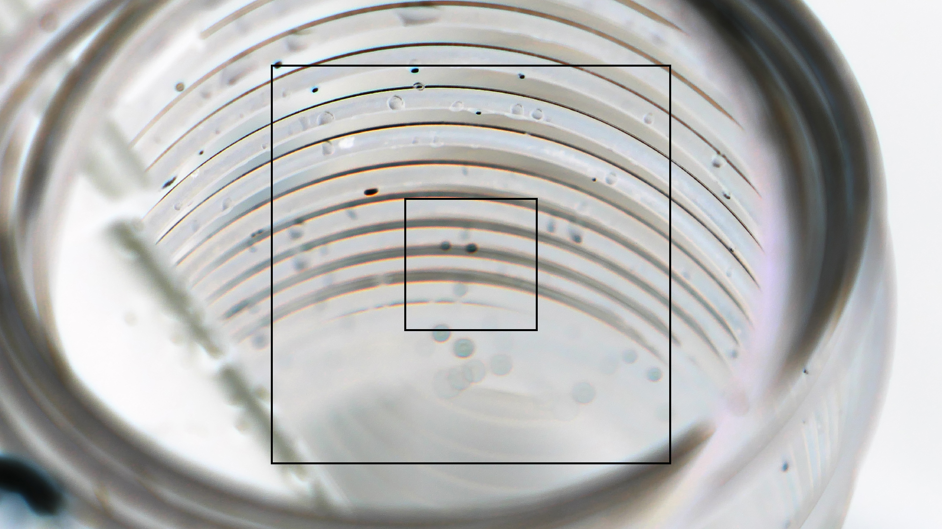 2022-08-27 Das Kleine Regen Rhythmus Orchester (Alublech, Federhall Errorcut) (Audio, Foto)