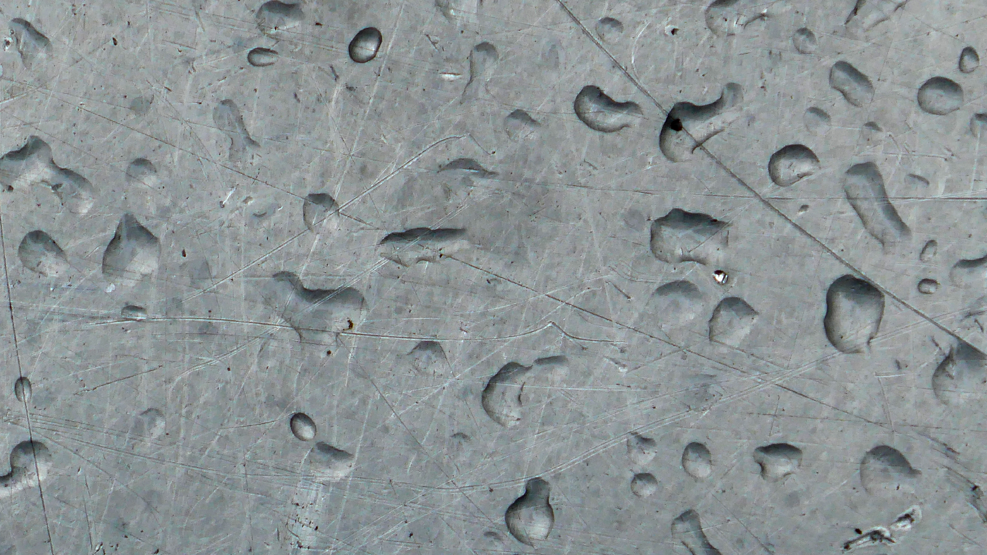 2022-08-27 Das Kleine Regen Rhythmus Orchester (Alublech, Federhall Errorcut) (Audio, Foto)