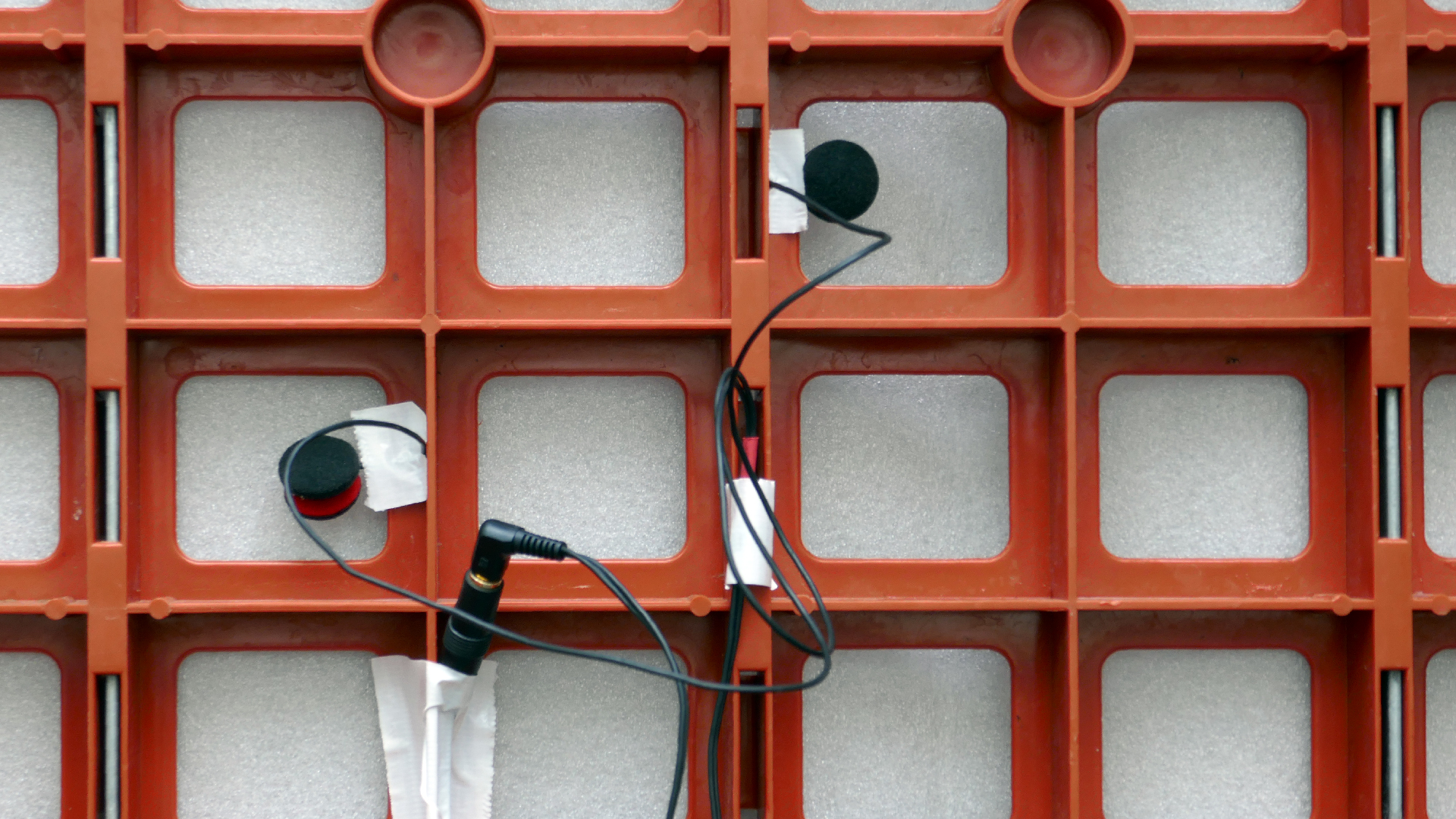 2022-09-13 Tablettenblister und Styropor (Audio, Foto)