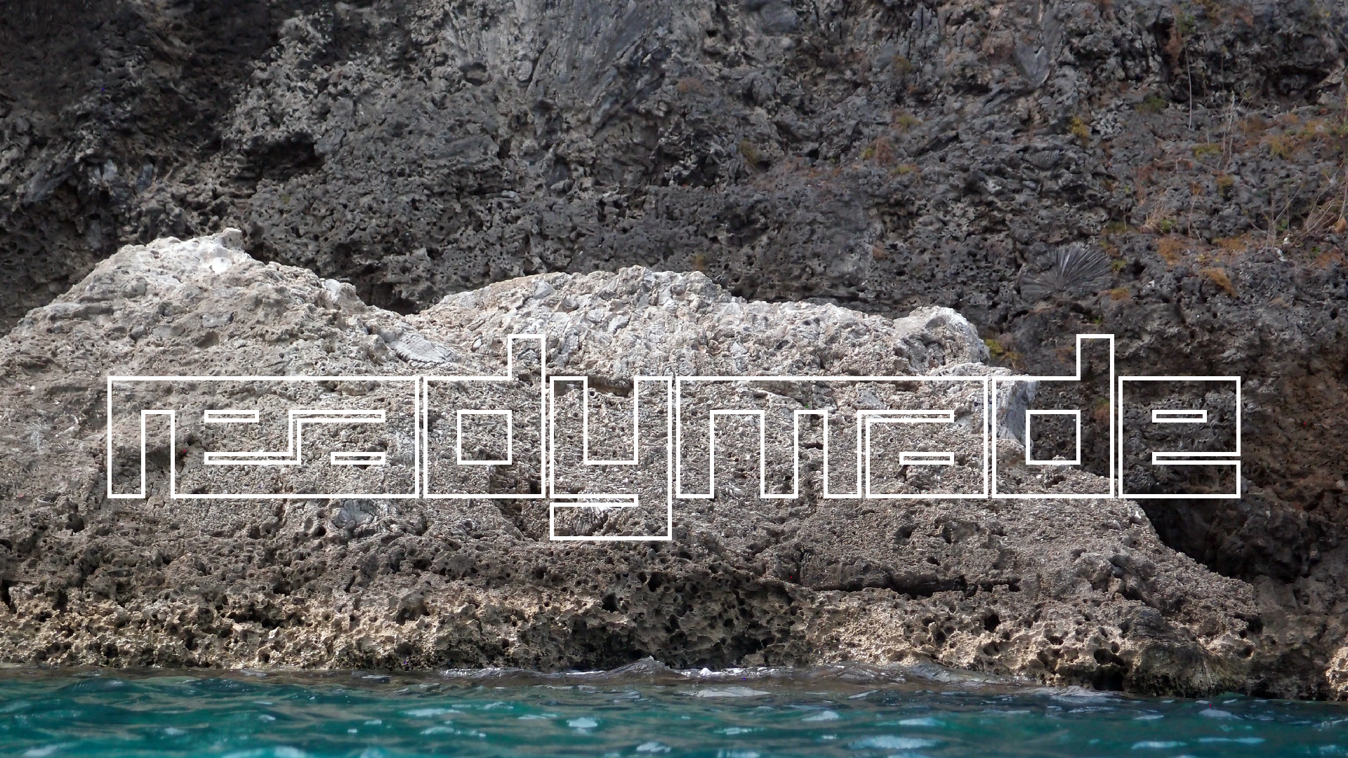 2022-04-14 02 Am Strand und im Wasser (Quallenvideo) (Foto, Video)