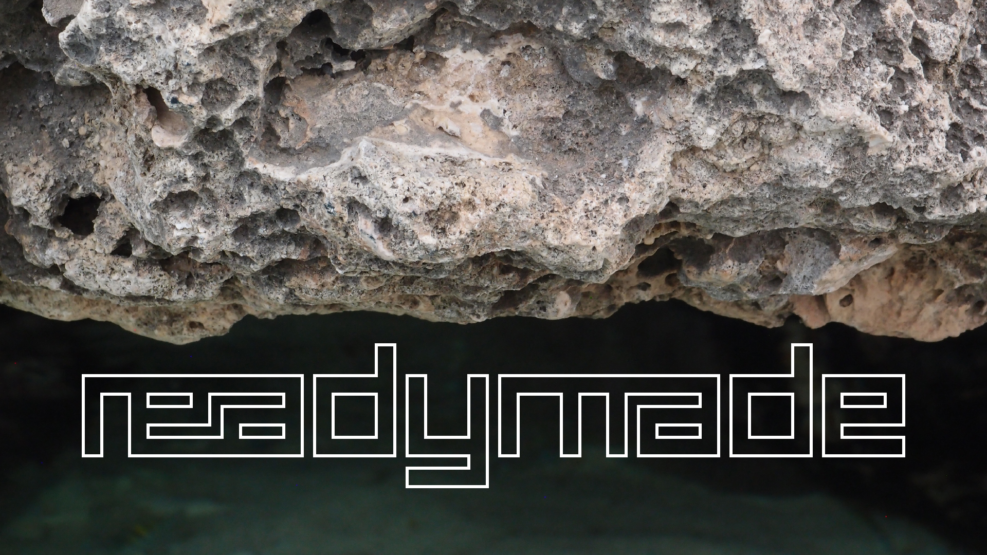 2022-04-14 02 Am Strand und im Wasser (Quallenvideo) (Foto, Video)