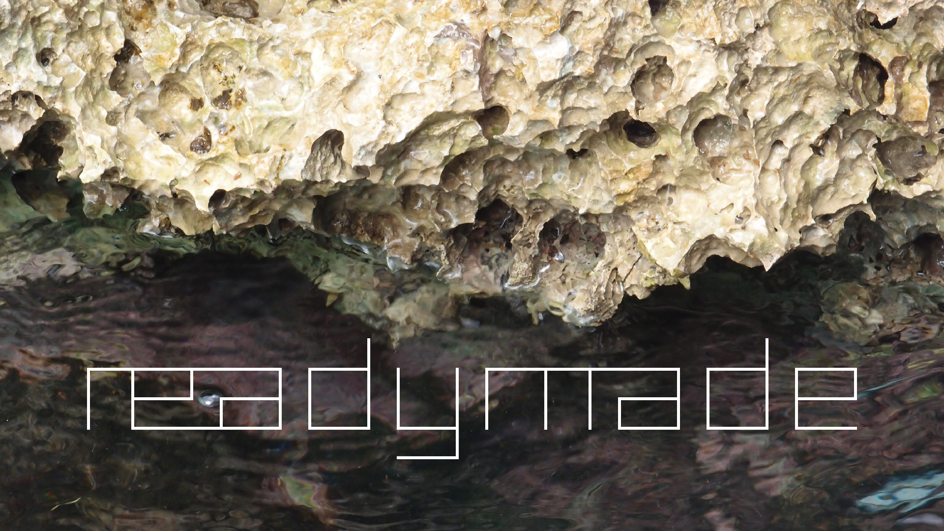 2022-04-14 02 Am Strand und im Wasser (Quallenvideo) (Foto, Video)