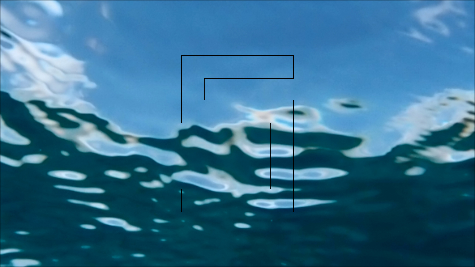 2022-04-14 Am Strand und im Wasser (Quallenvideo, Stills & Numbers) (Typo Grafik, Video)