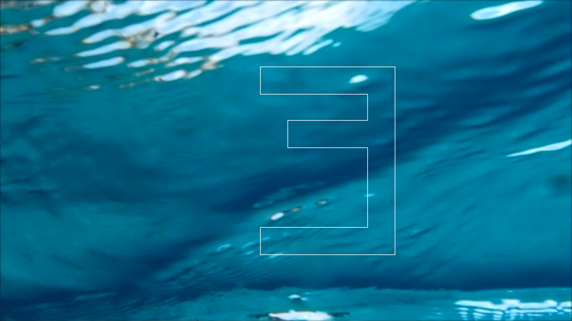 2022-04-14 Am Strand und im Wasser (Quallenvideo, Stills & Numbers) (Typo Grafik, Video)