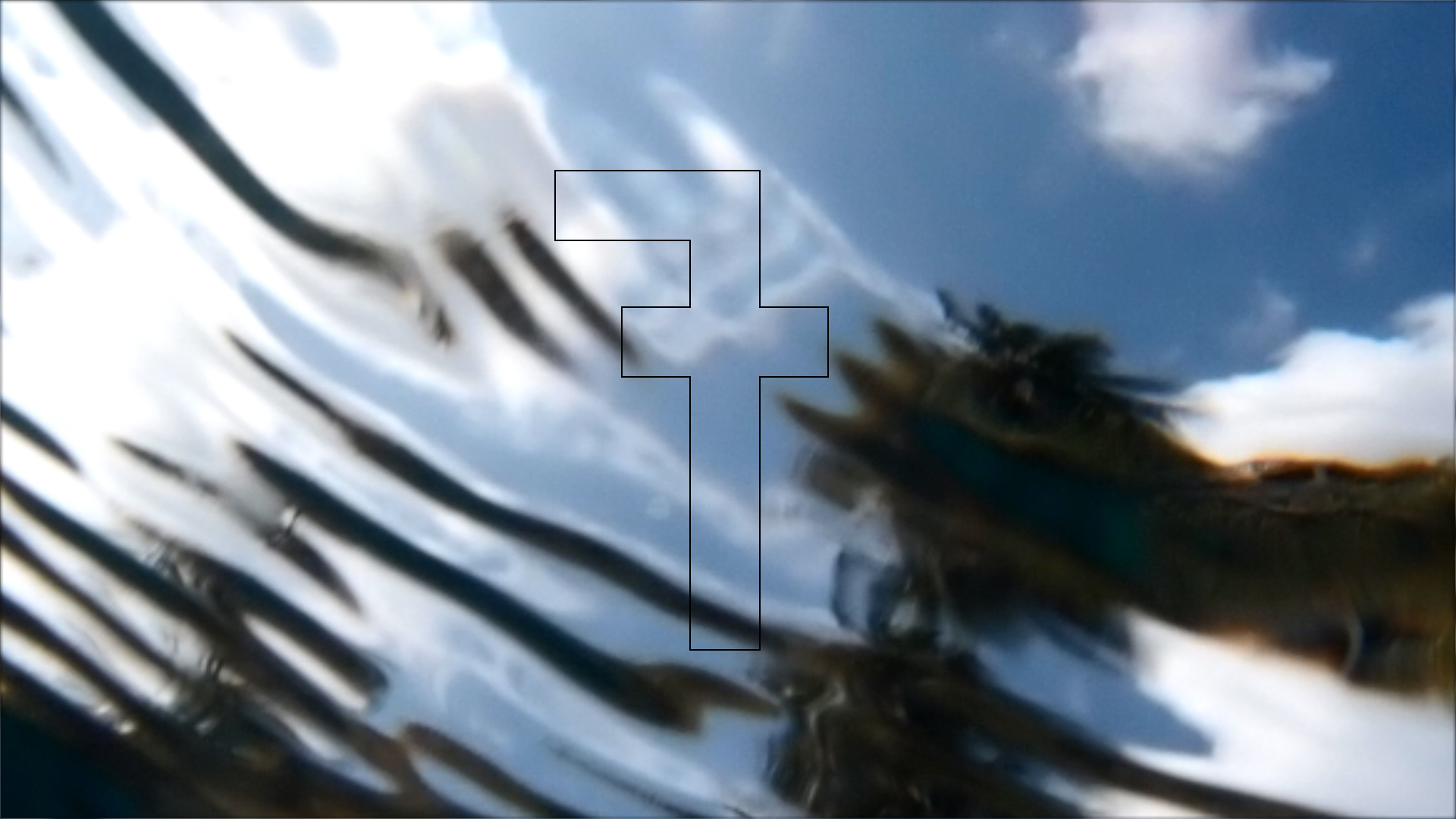 2022-04-14 Am Strand und im Wasser (Quallenvideo, Stills & Numbers) (Typo Grafik, Video)