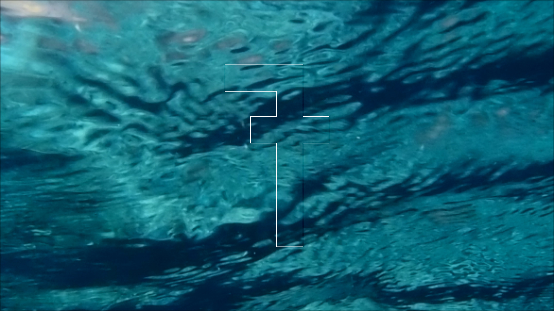 2022-04-14 Am Strand und im Wasser (Quallenvideo, Stills & Numbers) (Typo Grafik, Video)