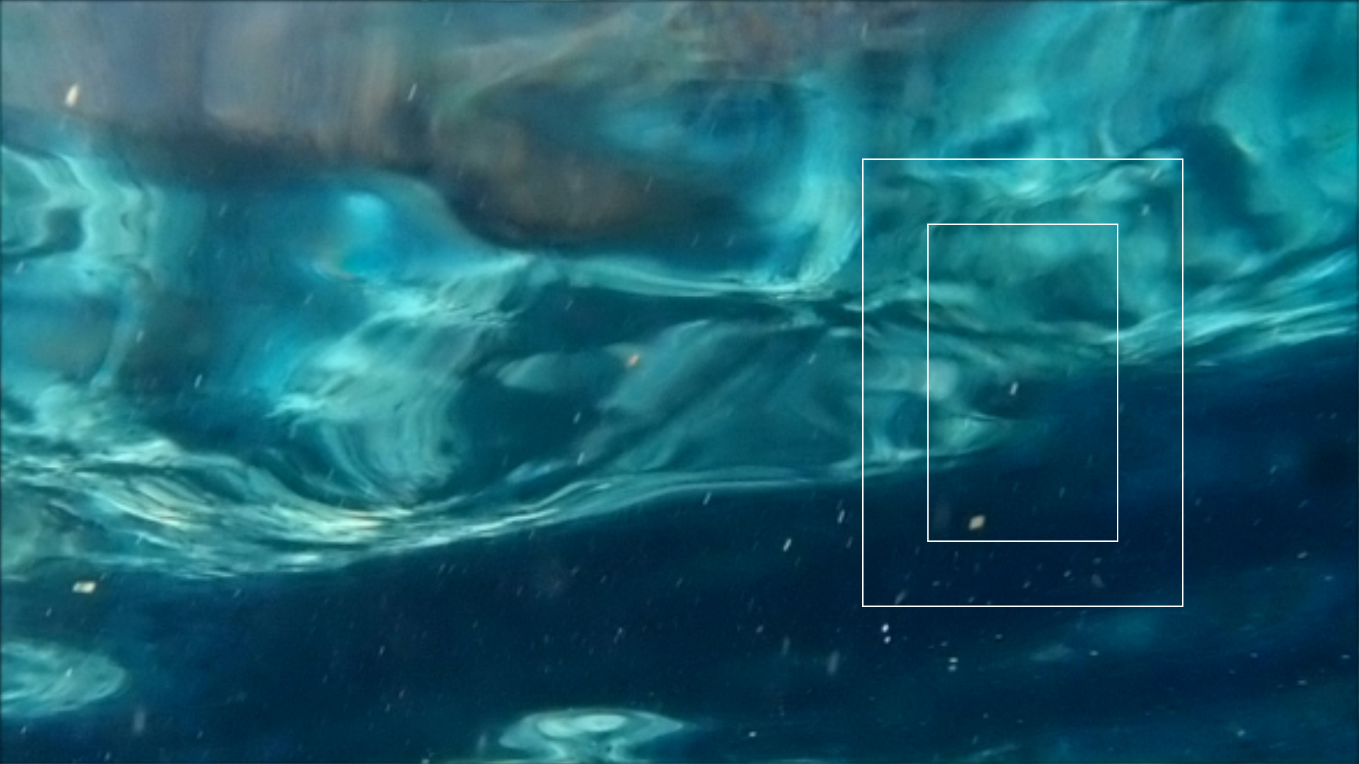 2022-04-14 Am Strand und im Wasser (Quallenvideo, Stills & Numbers) (Typo Grafik, Video)