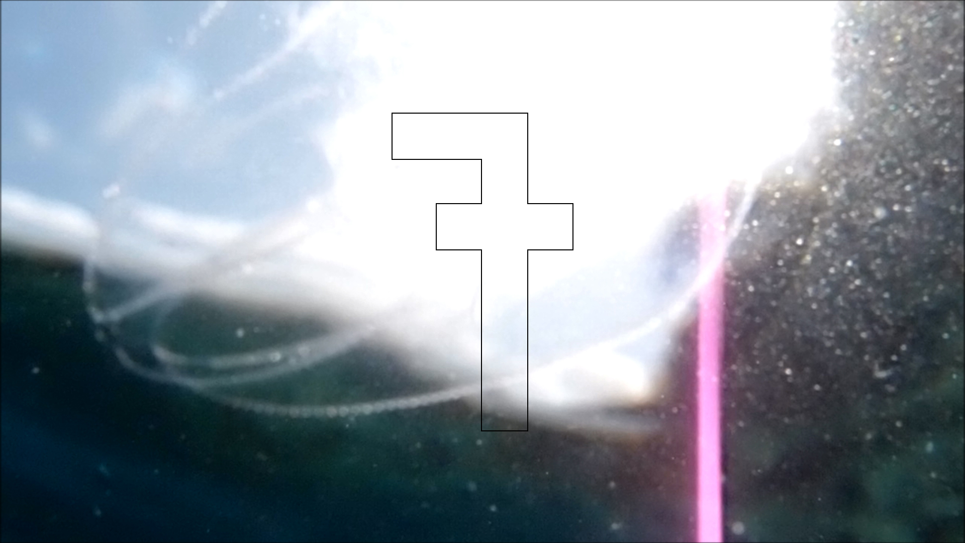 2022-04-14 Am Strand und im Wasser (Quallenvideo, Stills & Numbers) (Typo Grafik, Video)