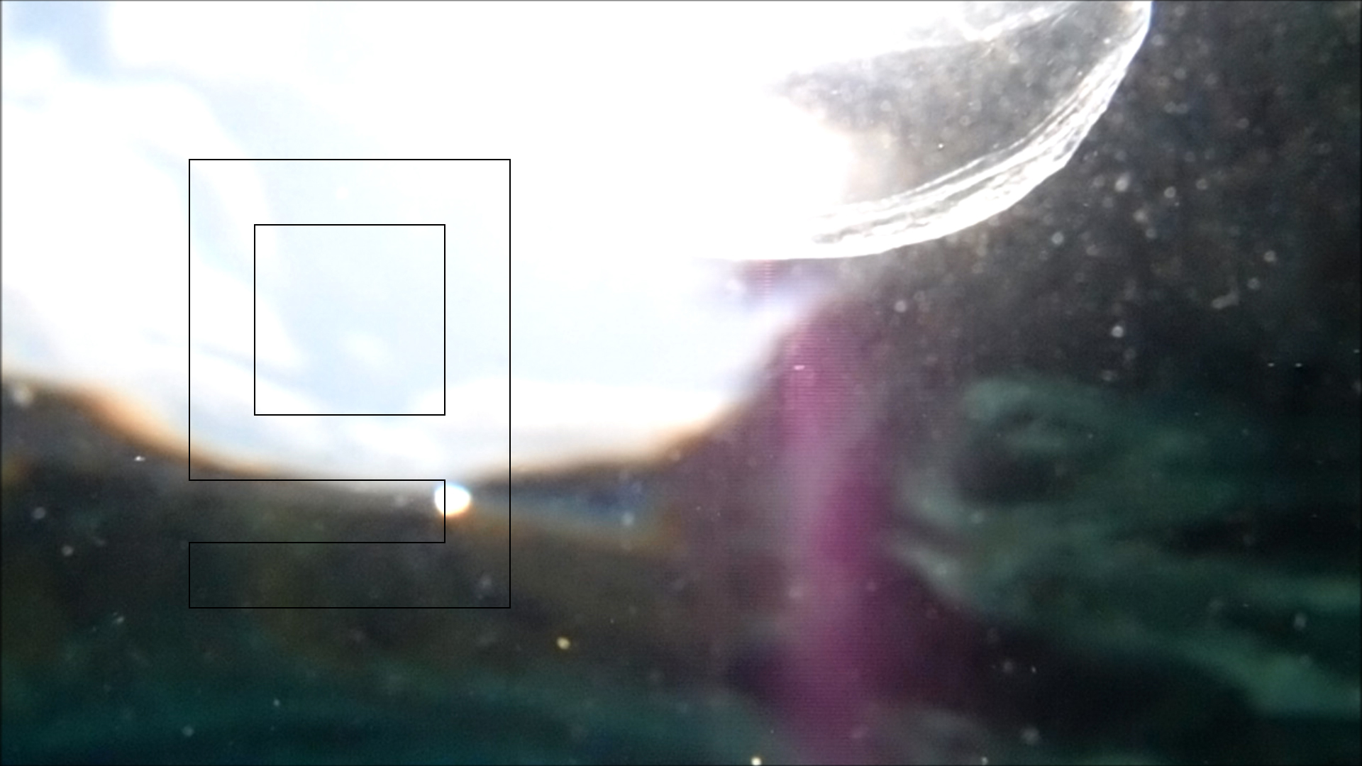 2022-04-14 Am Strand und im Wasser (Quallenvideo, Stills & Numbers) (Typo Grafik, Video)