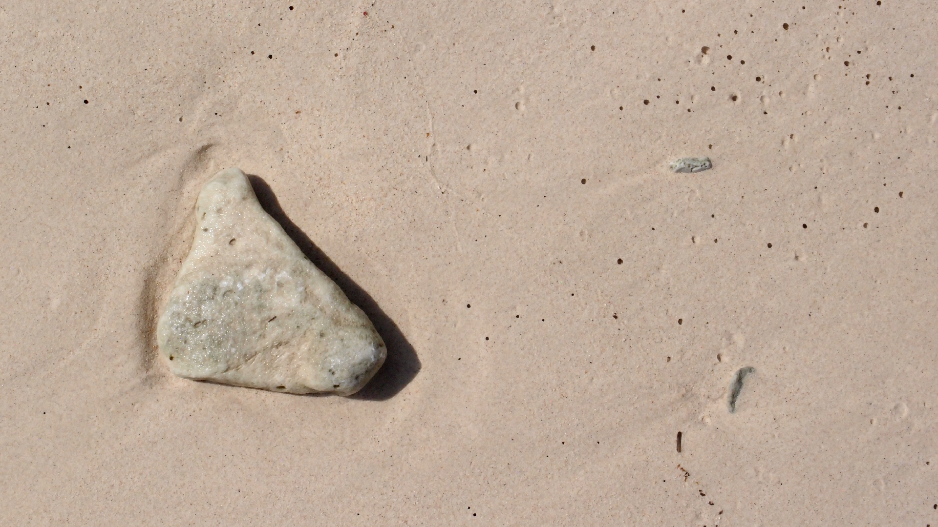 2022-04-15 Playa Kalki (am Strand und im Wasser) (Foto, Video)