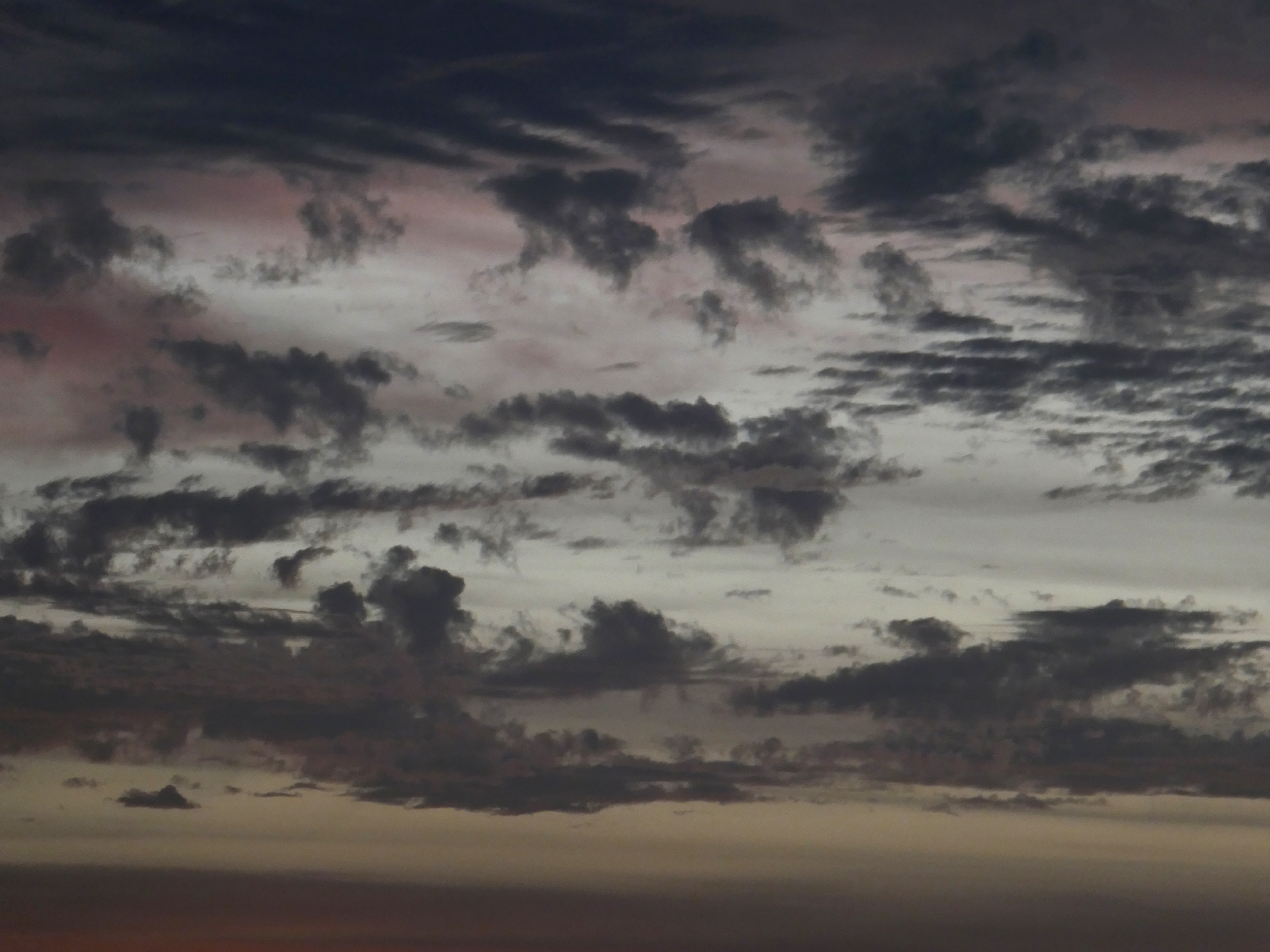 2022-04-17 Sonnenuntergang (Foto, Video)