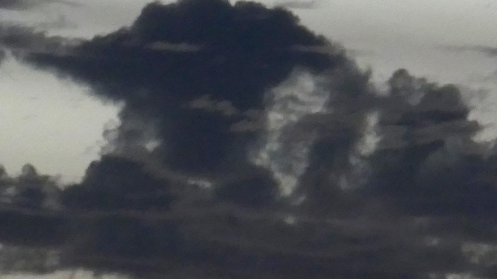 2022-04-17 Sonnenuntergang (Foto, Video)