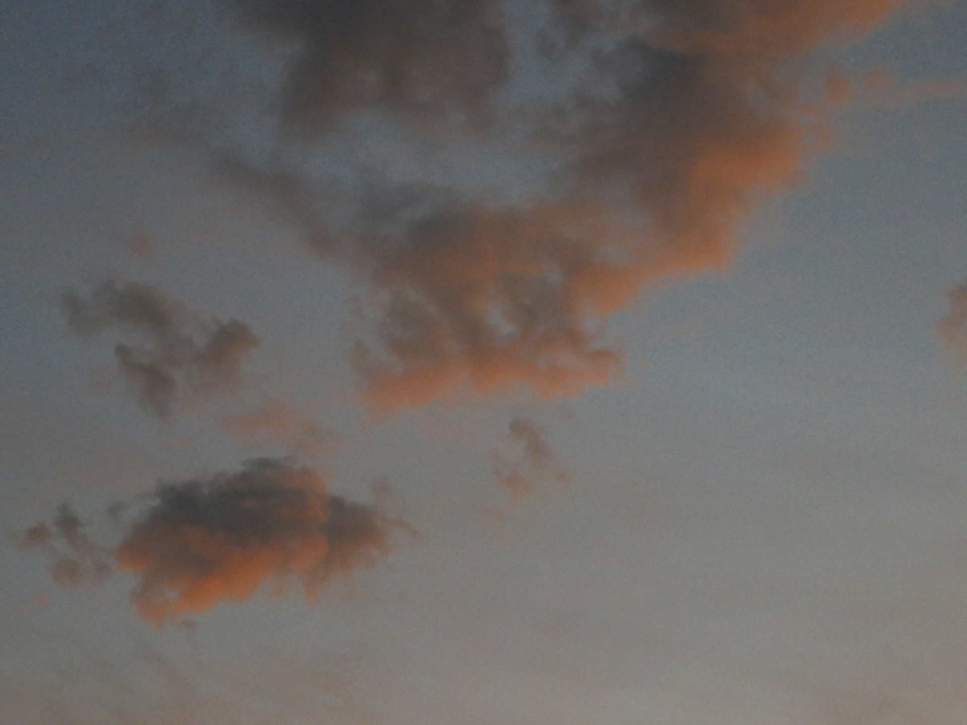 2022-04-17 Sonnenuntergang (Foto, Video)