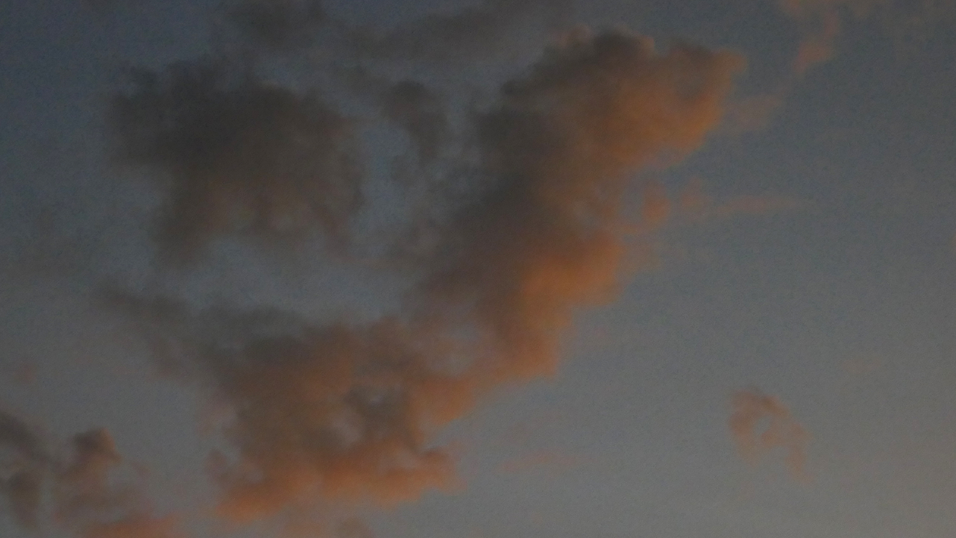 2022-04-17 Sonnenuntergang (Foto, Video)