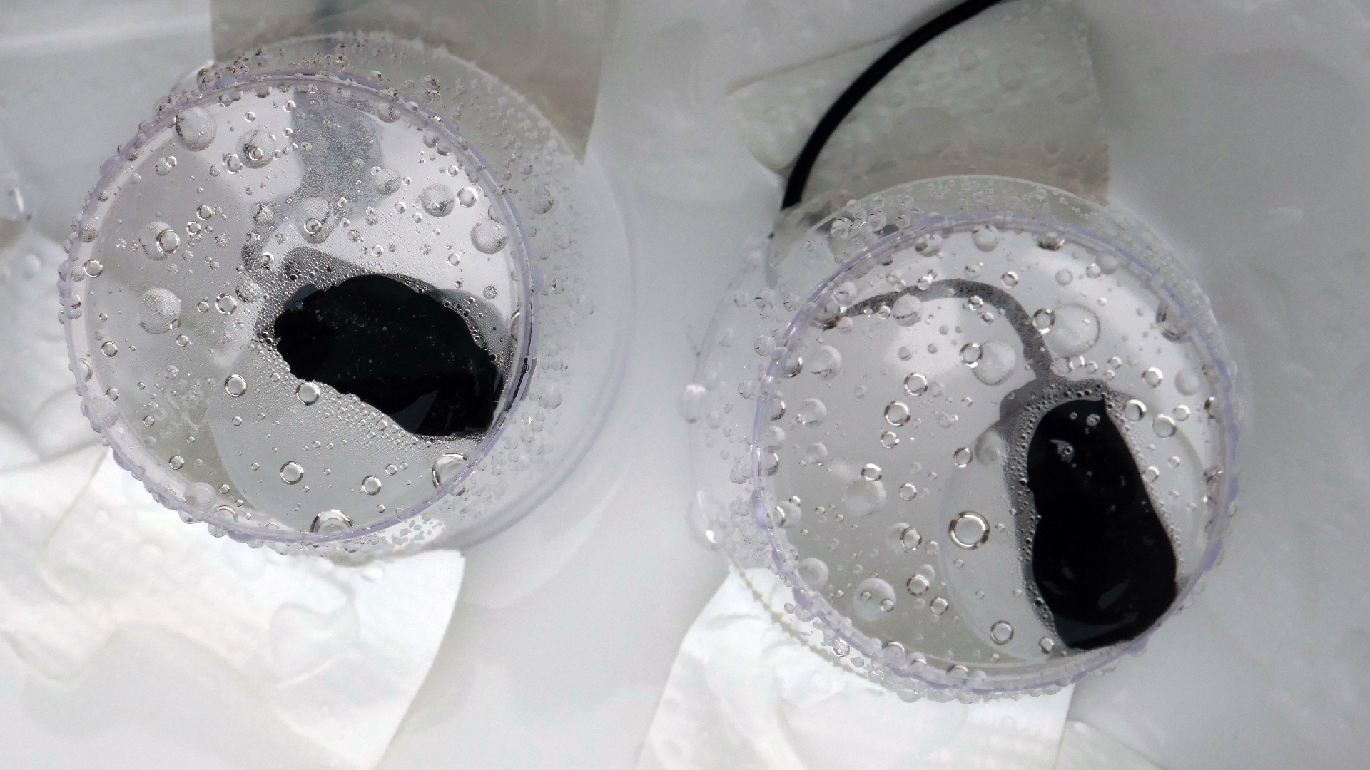 2022-04-23 10Uhr30 Das Kleine Regen Rhythmus Orchester - Plastebecher (Audio, Foto)