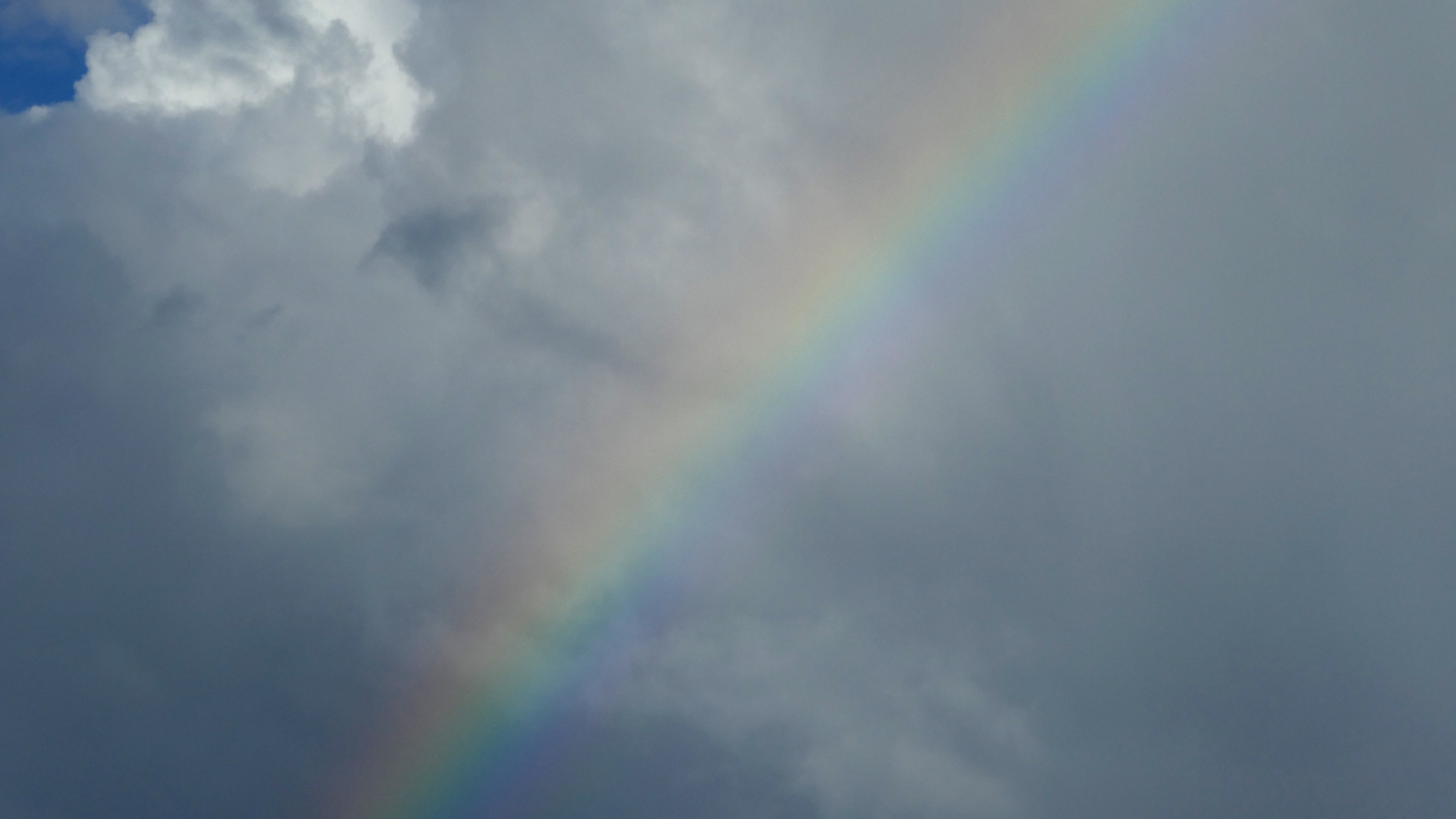 2022-10-22 06 Uhr 35 Regenbogen (Foto)