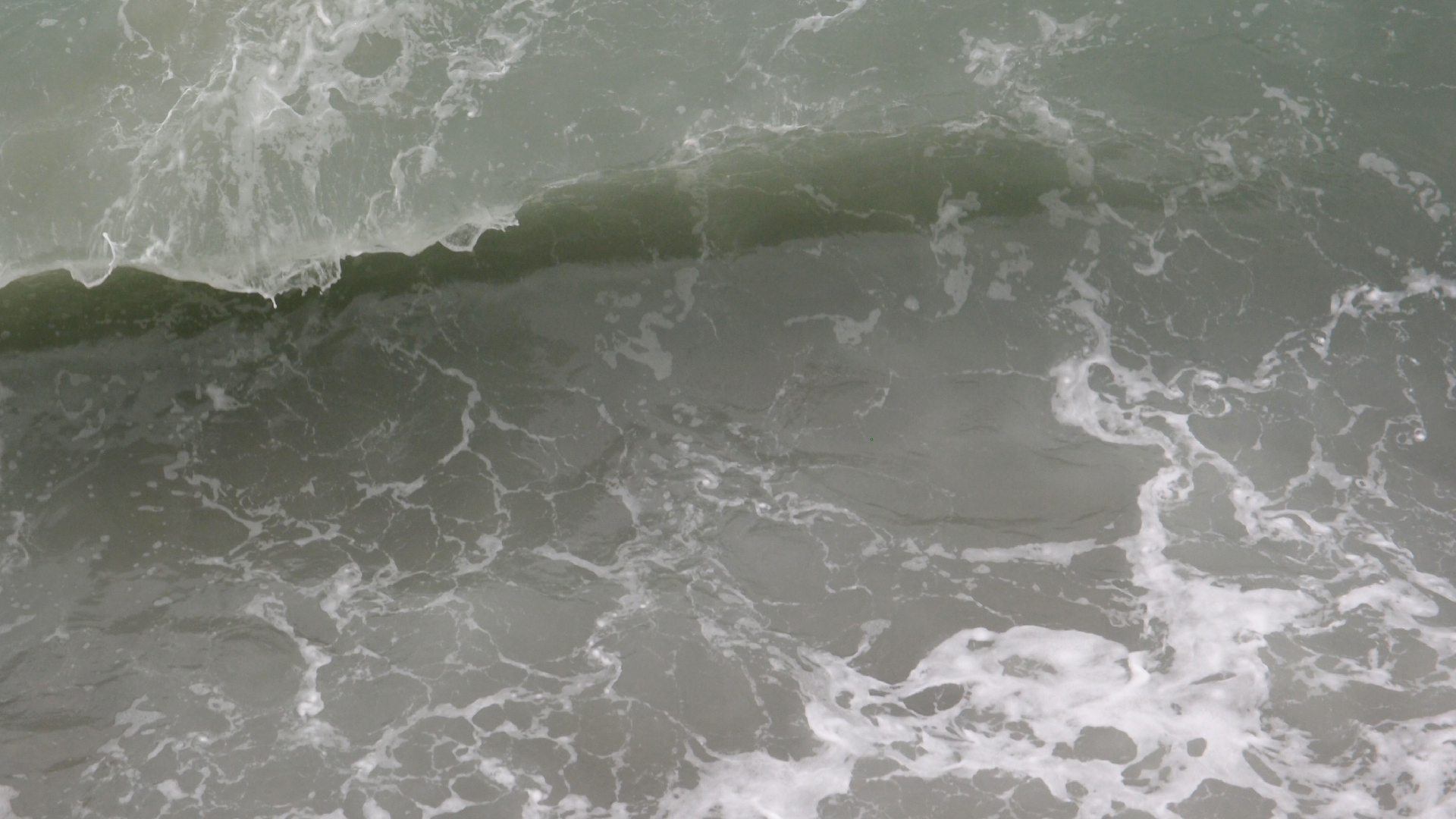 2022-10-26 09 Uhr 01 Wellen nach dem Sturm (Foto, Video)