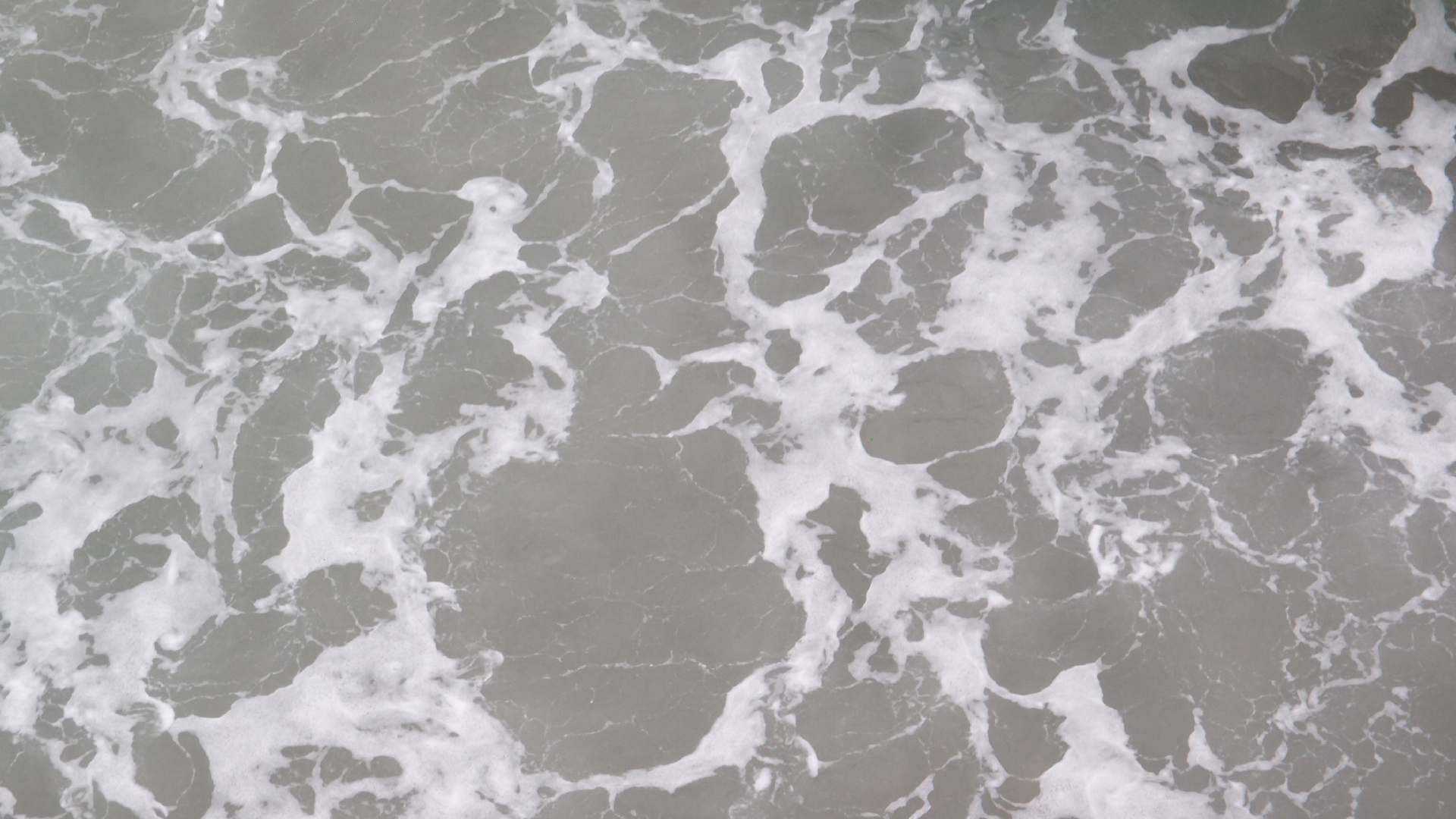 2022-10-26 09 Uhr 01 Wellen nach dem Sturm (Foto, Video)