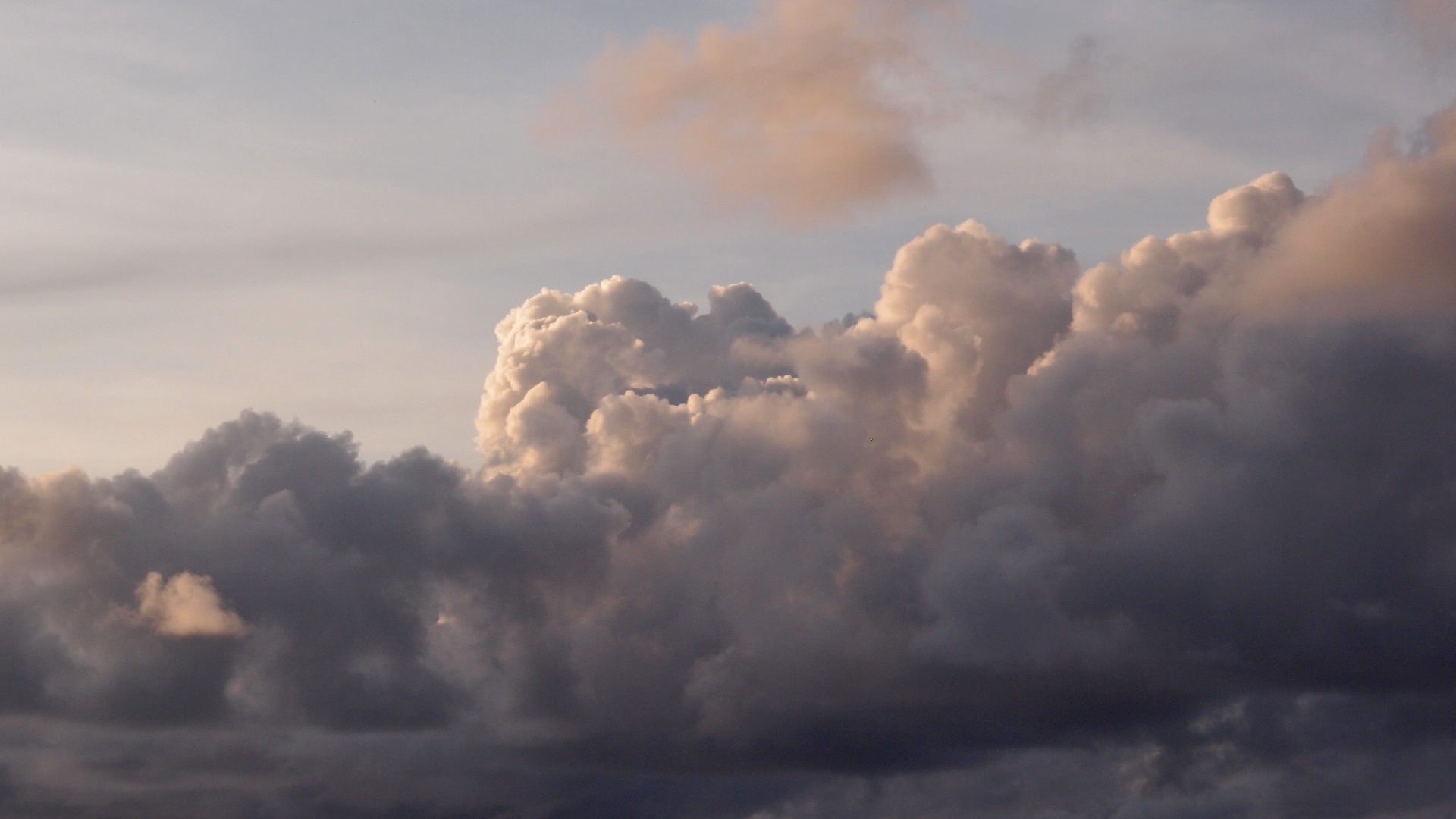 2022-10-27 15 Uhr 58 Wolken und Wellen (Foto, Video)